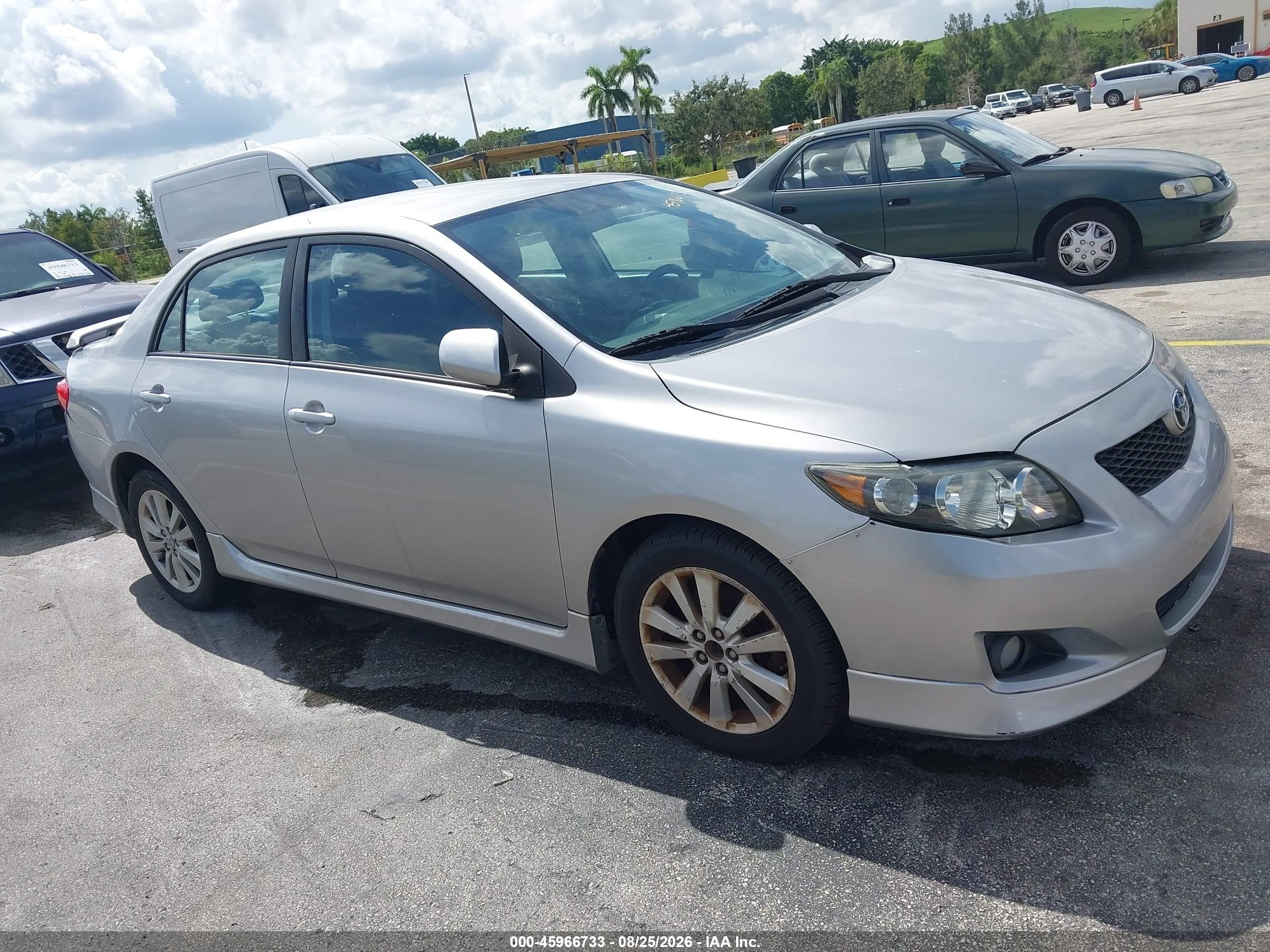 2010 Toyota Corolla S Silver vin: 2T1BU4EE9AC452125