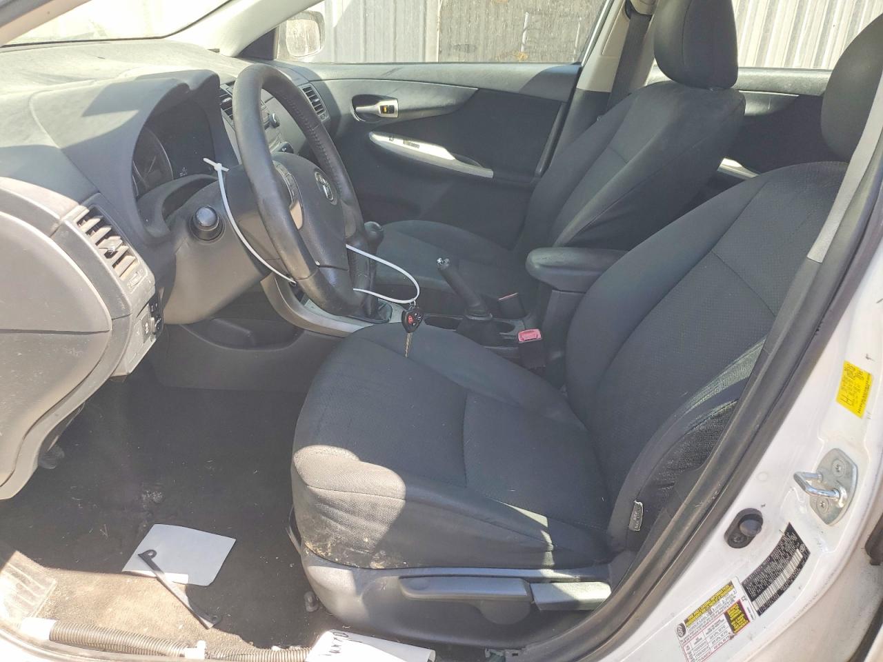 2010 Toyota Corolla S White vin: 2T1BU4EE9AC460080