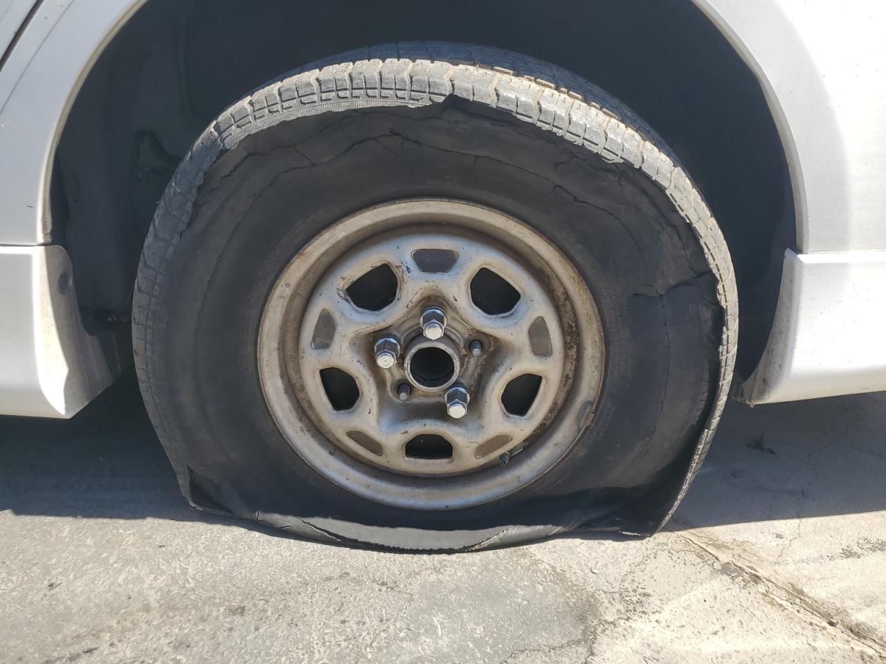 2010 Toyota Corolla S White vin: 2T1BU4EE9AC460080 Damage: Left Rear Wheel, Mismatched, Replacement Required