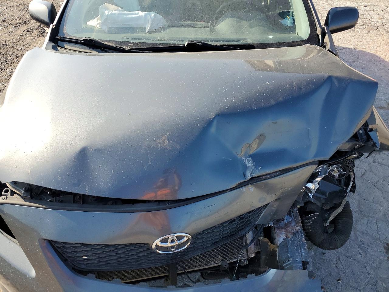 2010 Toyota Corolla Le Charcoal vin: 2T1BU4EE9AC506829