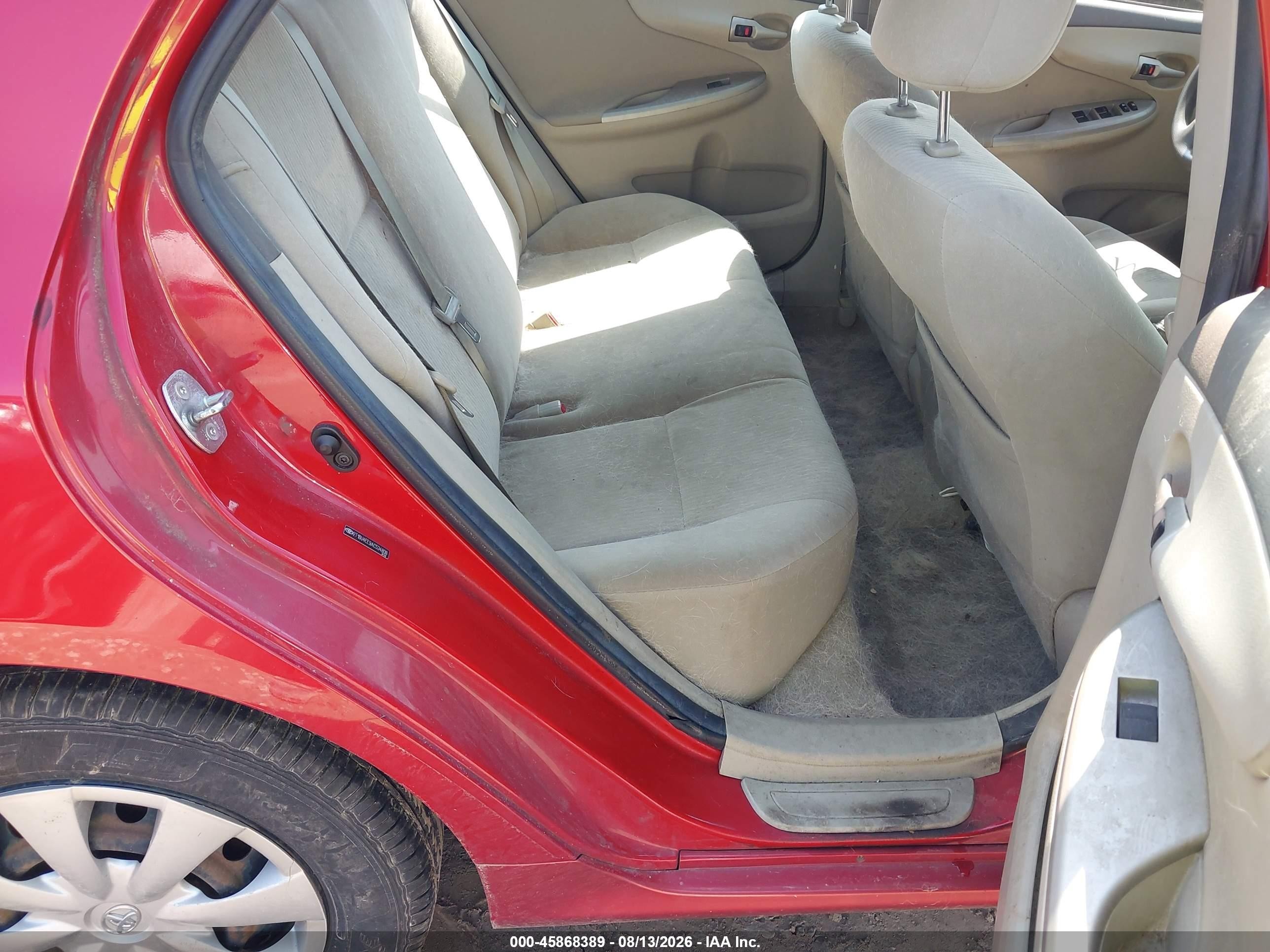 2010 Toyota Corolla Le Красный vin: 2T1BU4EE9AC534808