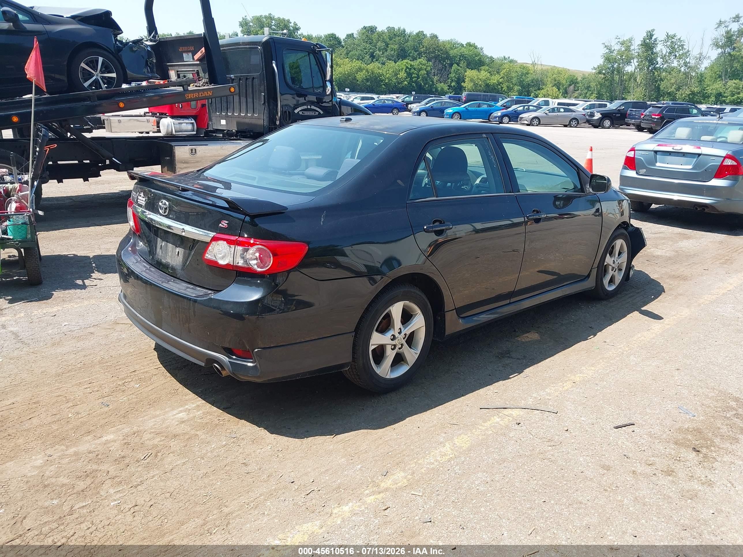 2011 Toyota Corolla S Черный vin: 2T1BU4EE9BC577949