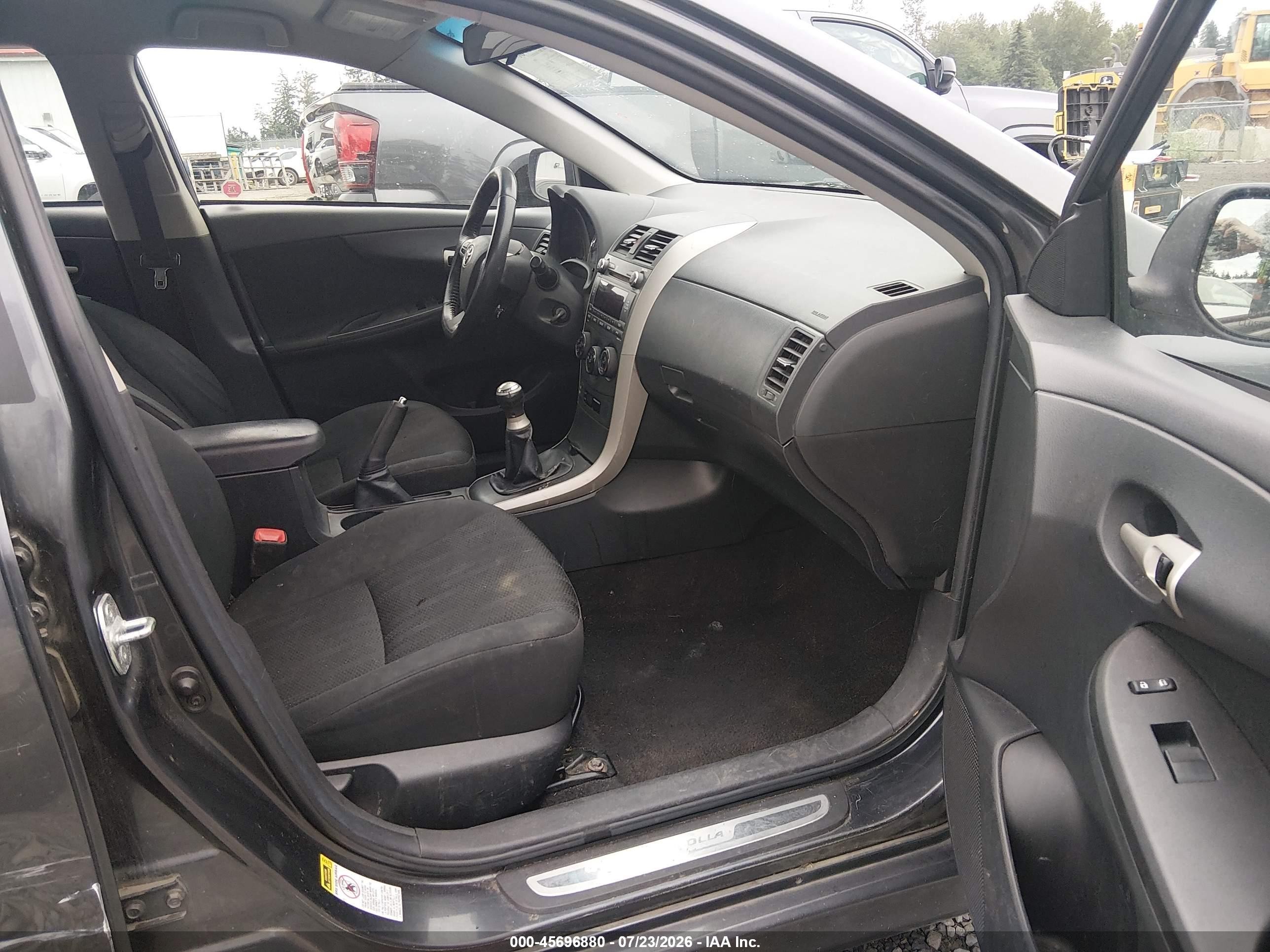 2011 Toyota Corolla S Gray vin: 2T1BU4EE9BC582908