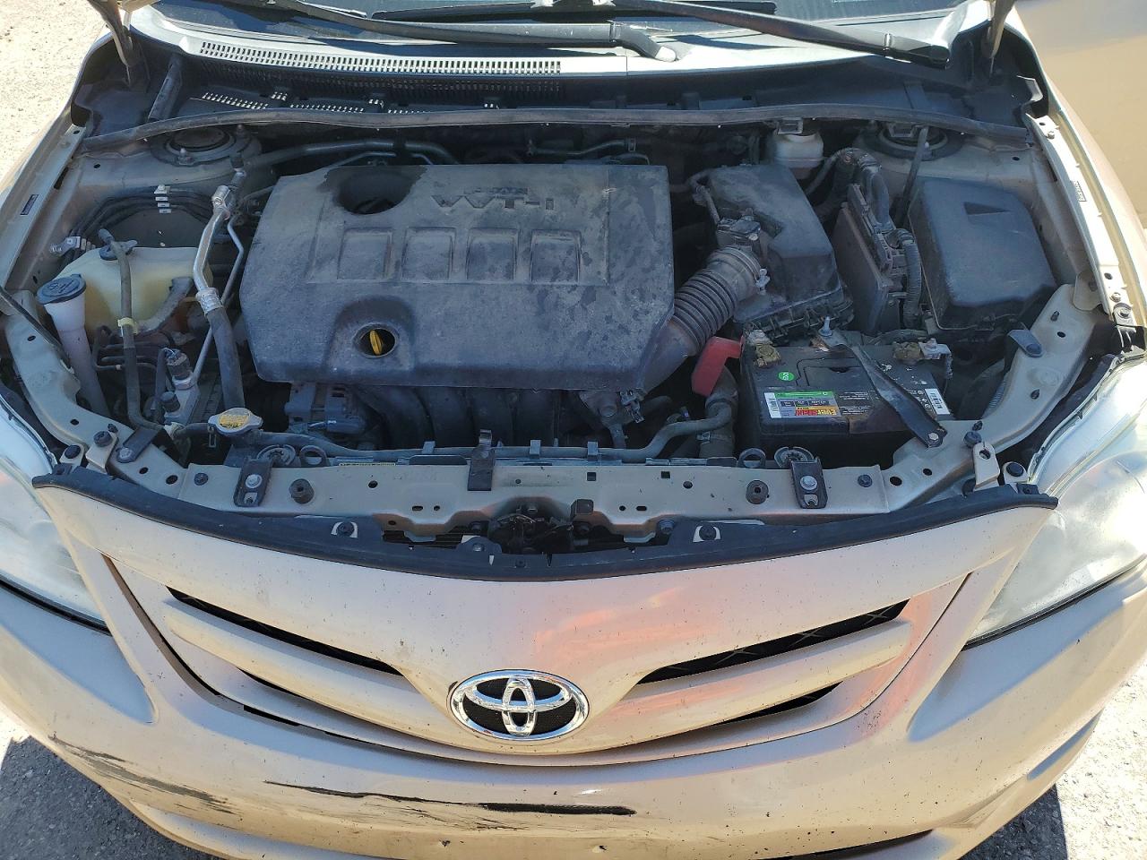 2011 Toyota Corolla Le Gold vin: 2T1BU4EE9BC589082