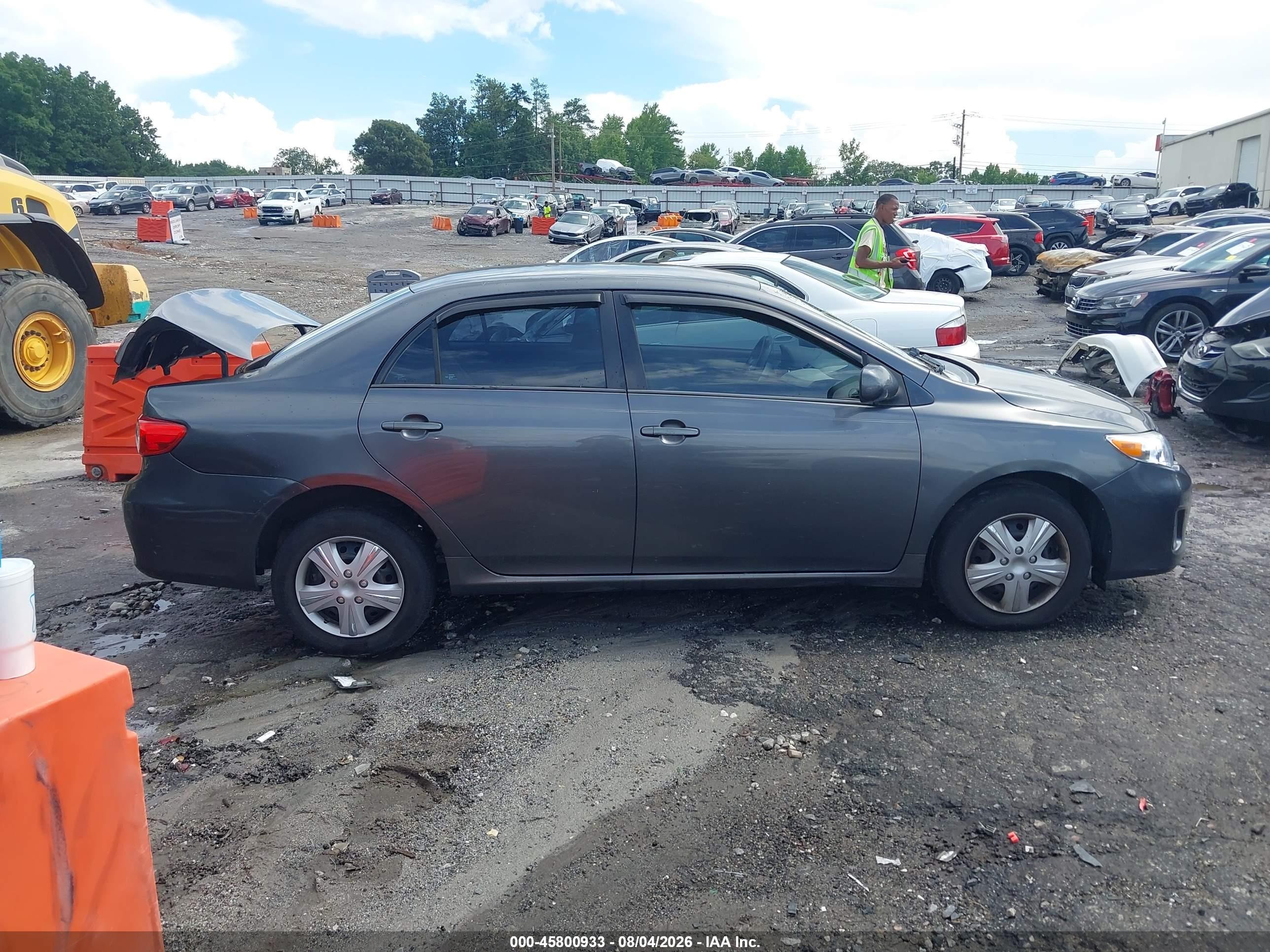 2011 Toyota Corolla Le Gray vin: 2T1BU4EE9BC593133
