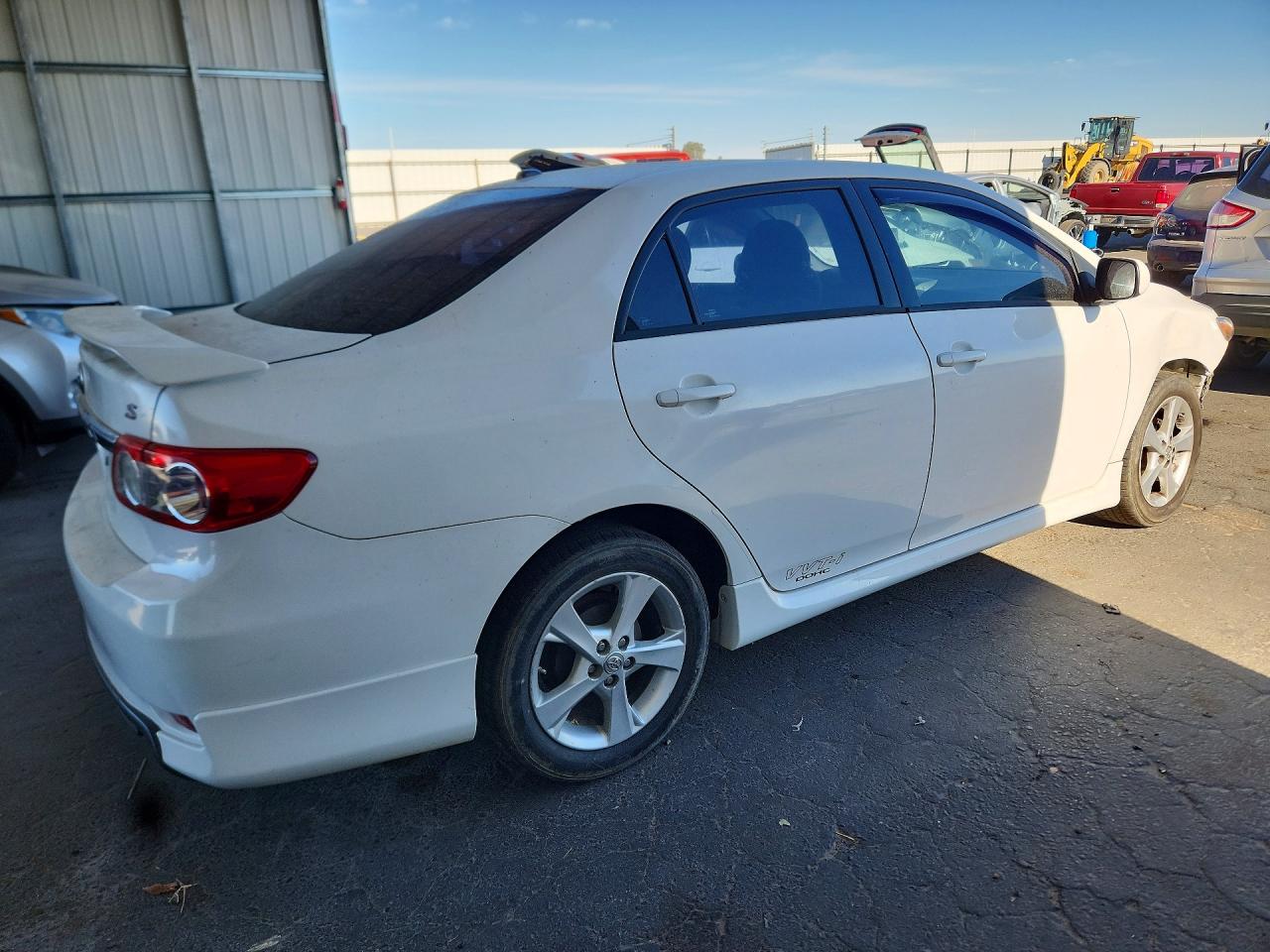 2011 Toyota Corolla S White vin: 2T1BU4EE9BC606785