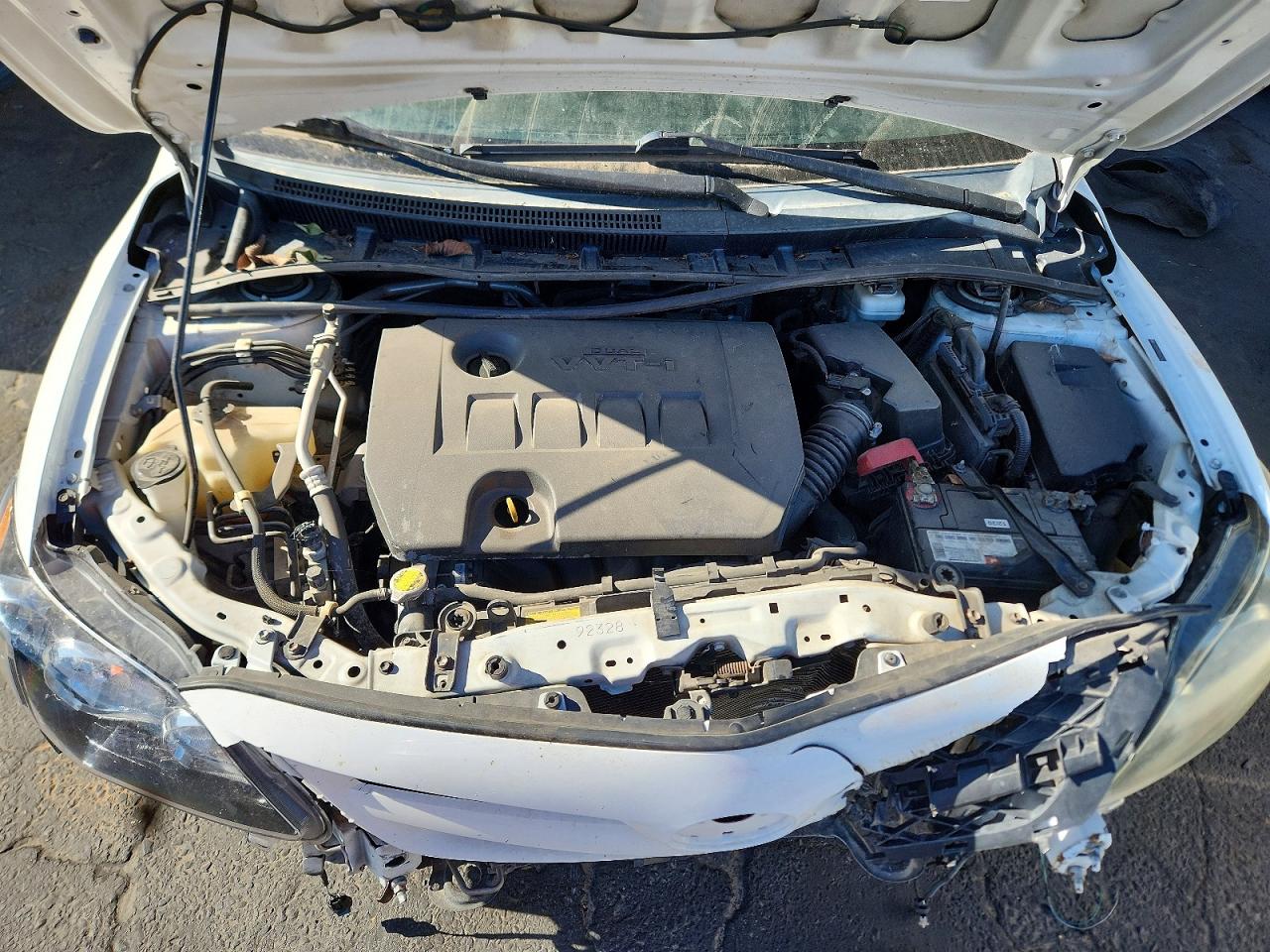 2011 Toyota Corolla S White vin: 2T1BU4EE9BC606785