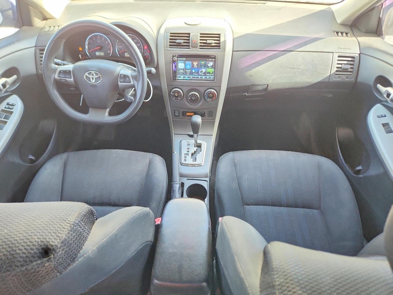 2011 Toyota Corolla S White vin: 2T1BU4EE9BC606785