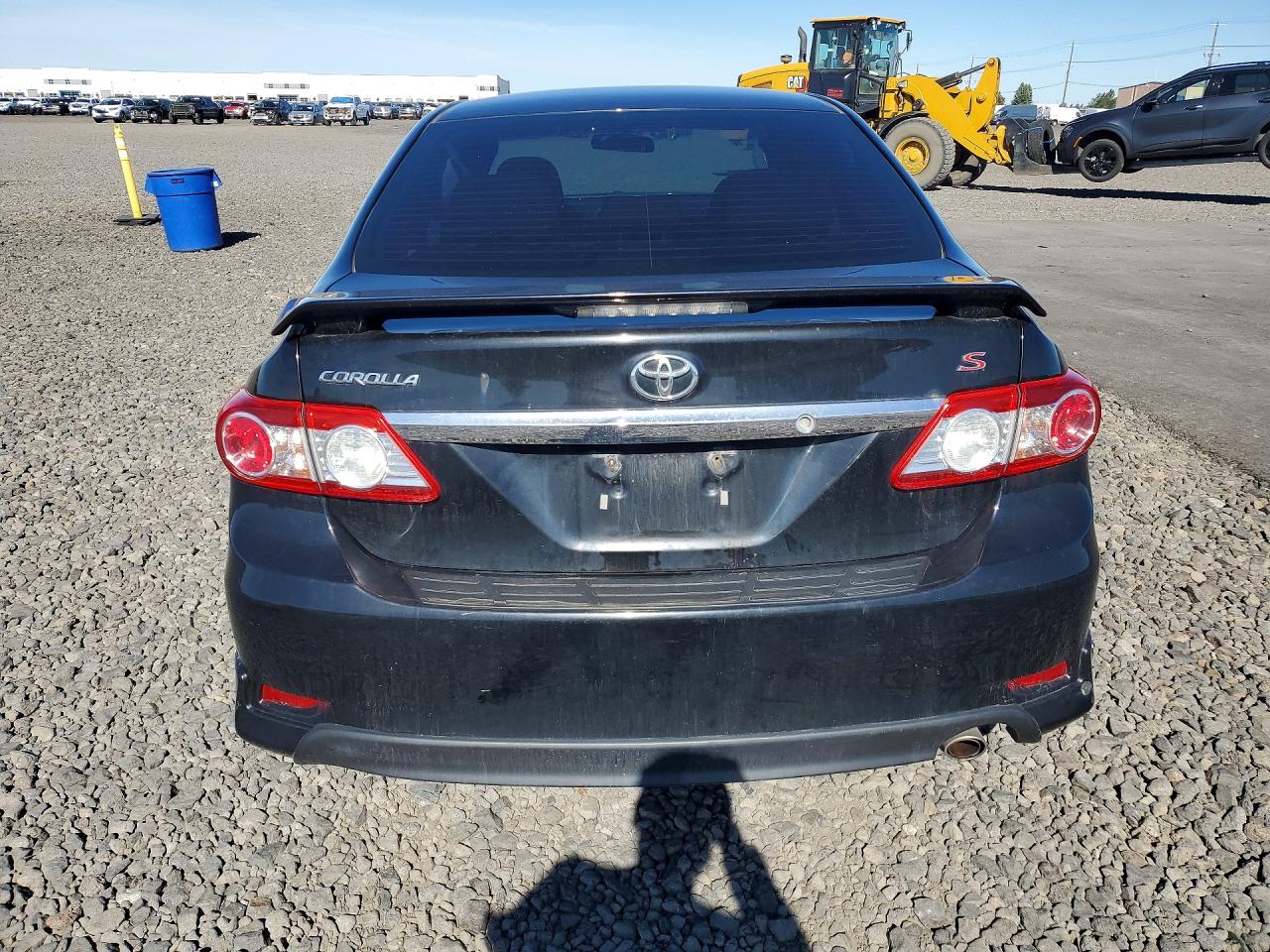 2011 Toyota Corolla S Black vin: 2T1BU4EE9BC613073