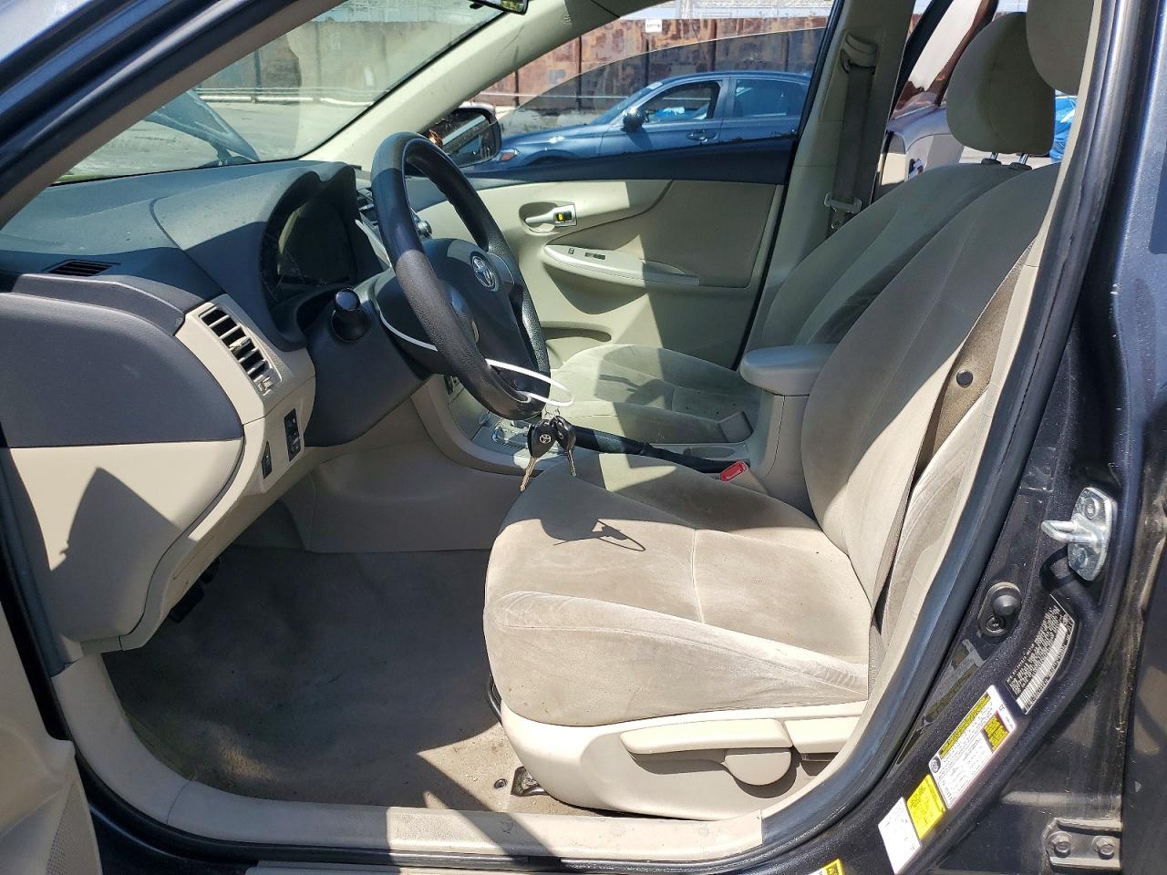 2011 Toyota Corolla Le Charcoal vin: 2T1BU4EE9BC639222