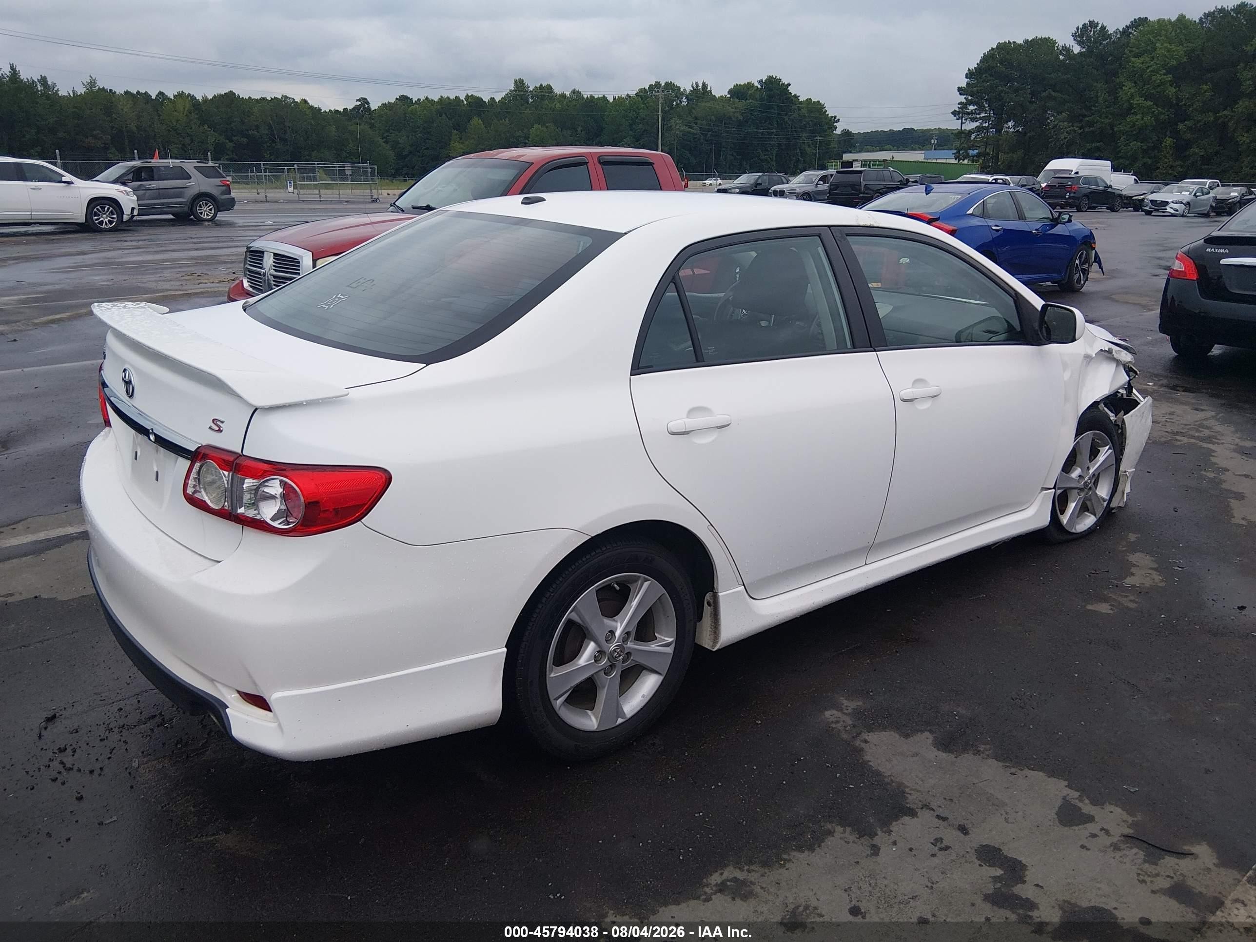 2011 Toyota Corolla S White vin: 2T1BU4EE9BC672267
