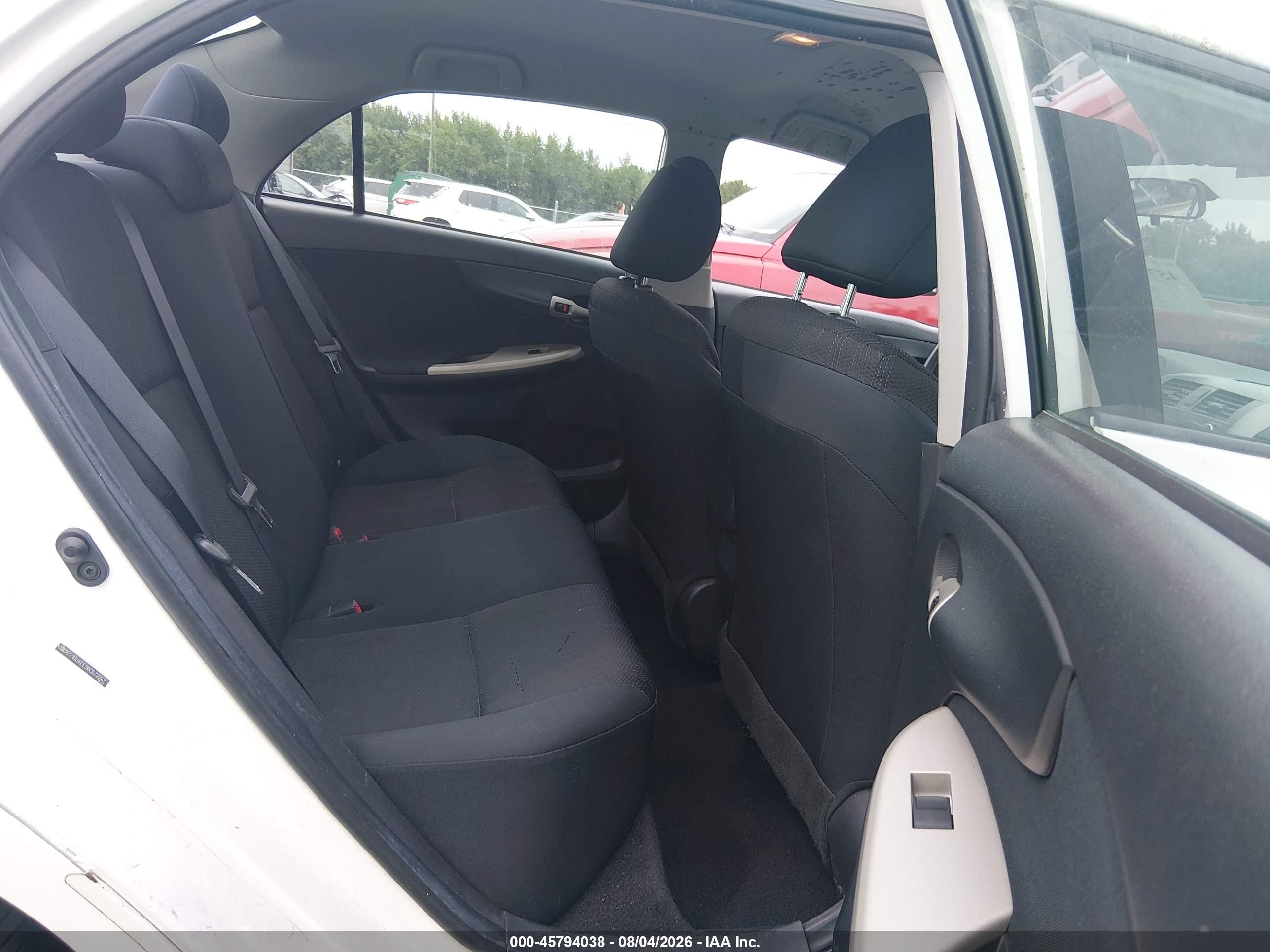 2011 Toyota Corolla S White vin: 2T1BU4EE9BC672267
