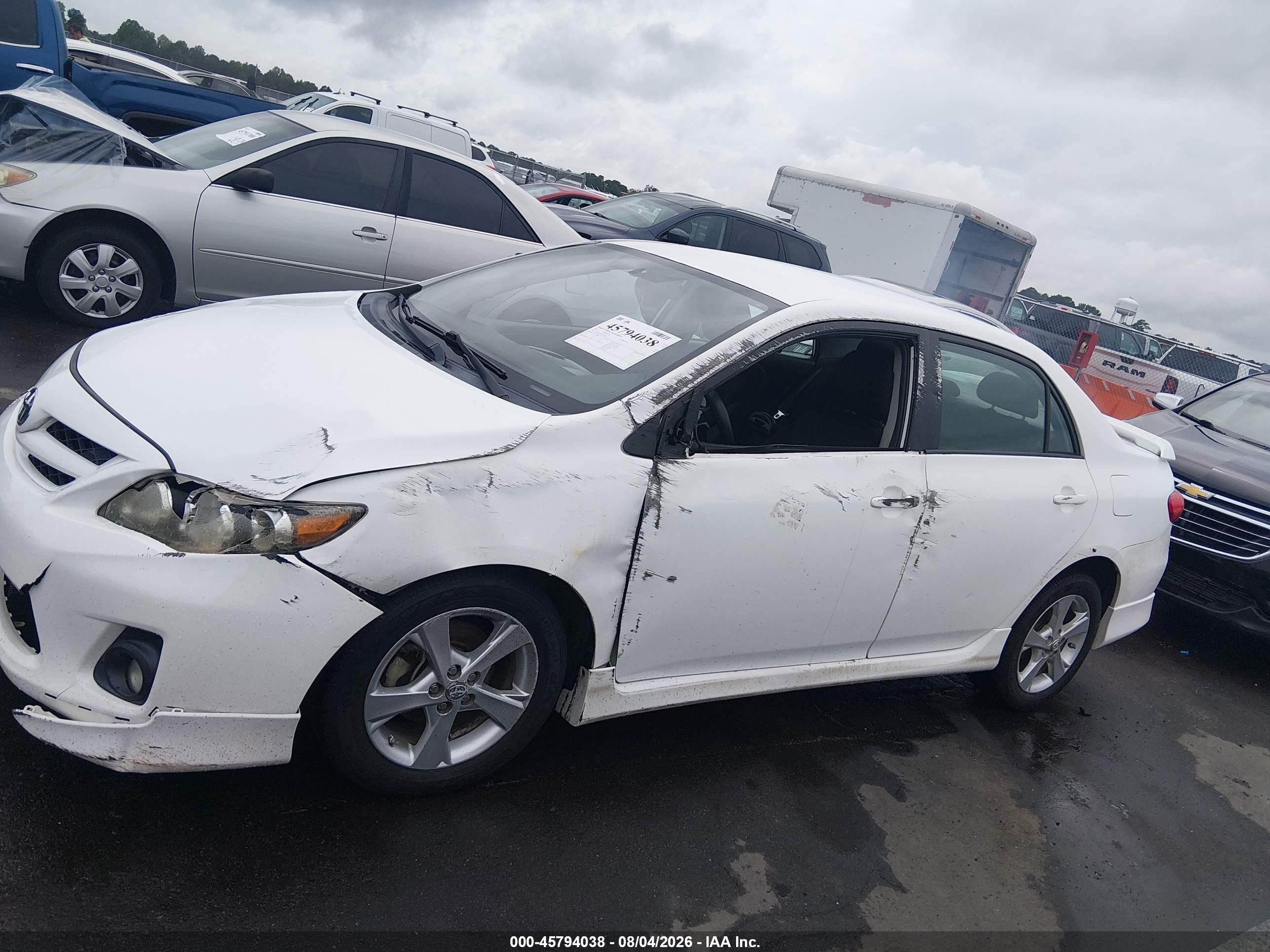 2011 Toyota Corolla S White vin: 2T1BU4EE9BC672267