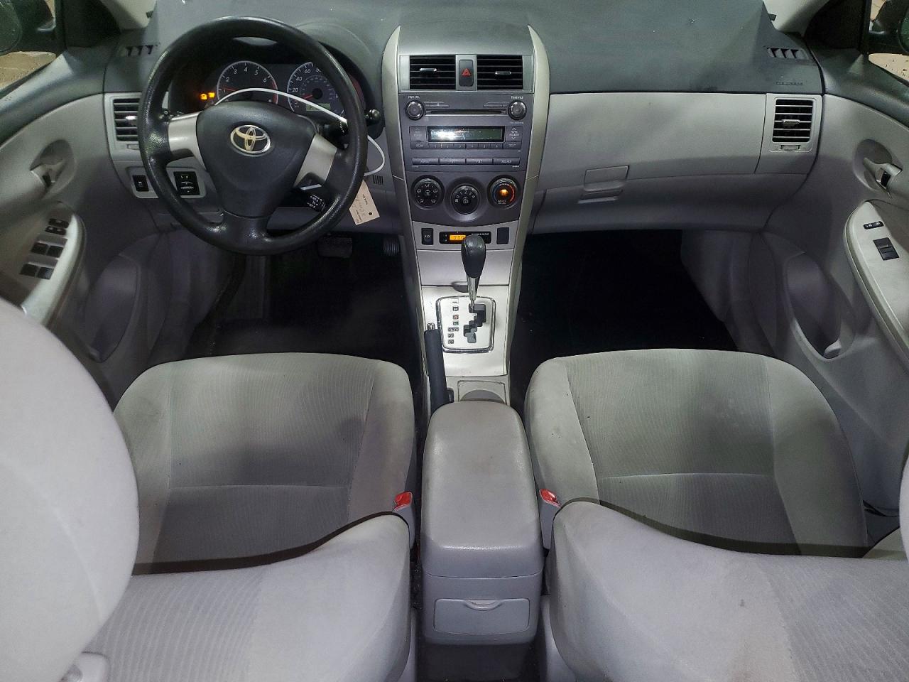 2011 Toyota Corolla Le Gray vin: 2T1BU4EE9BC677341