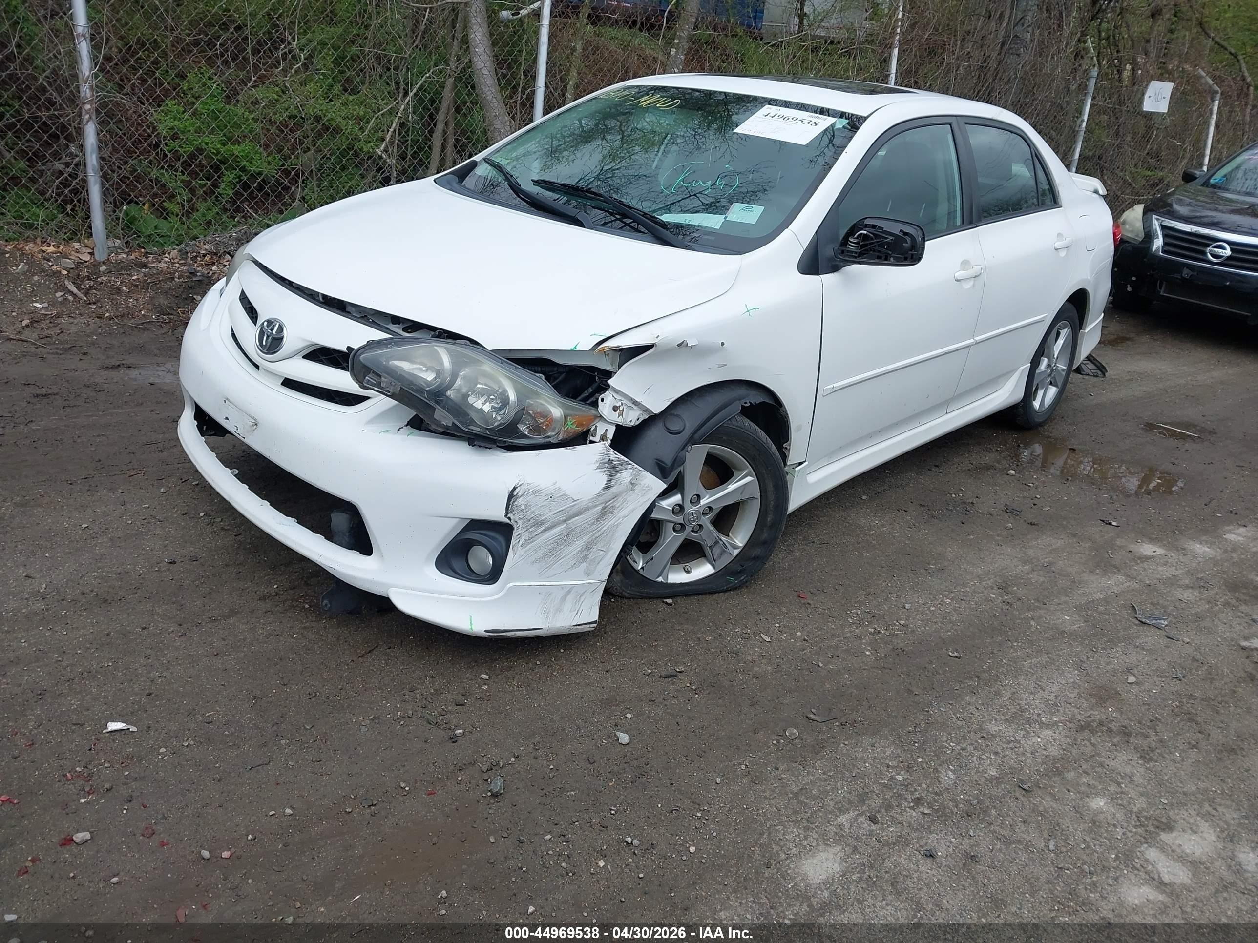 2011 Toyota Corolla S White vin: 2T1BU4EE9BC714954