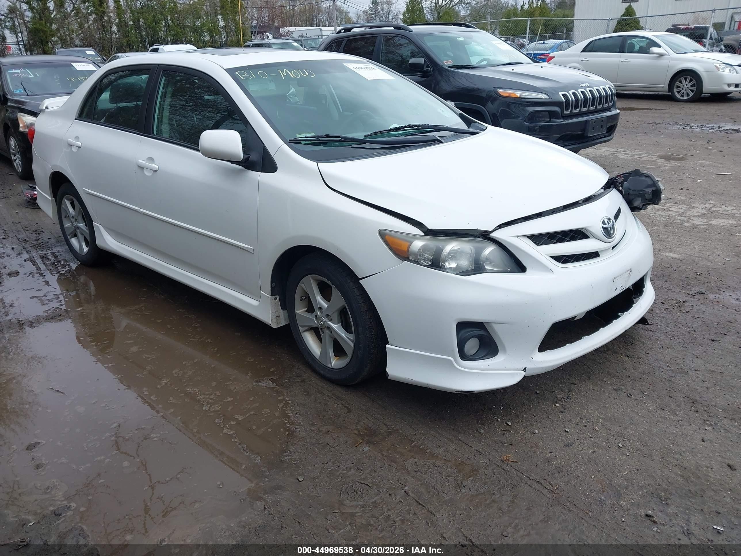 2011 Toyota Corolla S White vin: 2T1BU4EE9BC714954