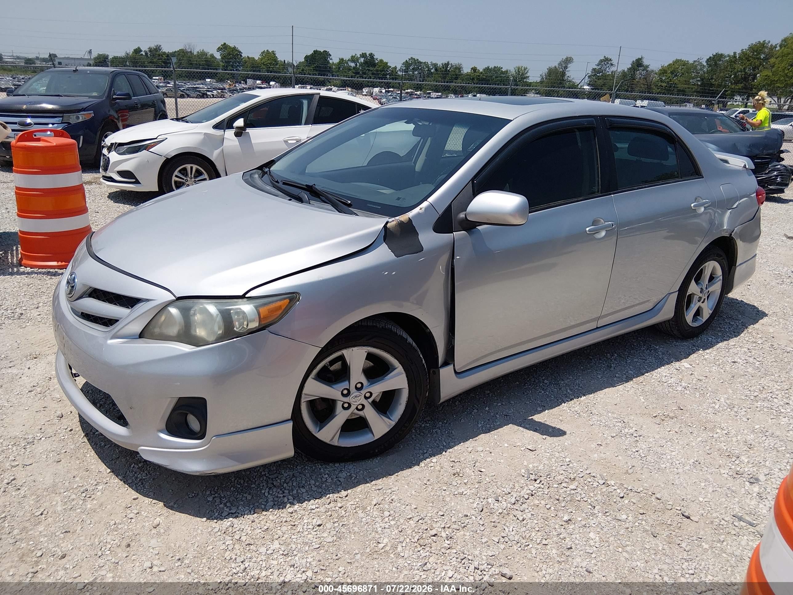 2011 Toyota Corolla S Silver vin: 2T1BU4EE9BC723170