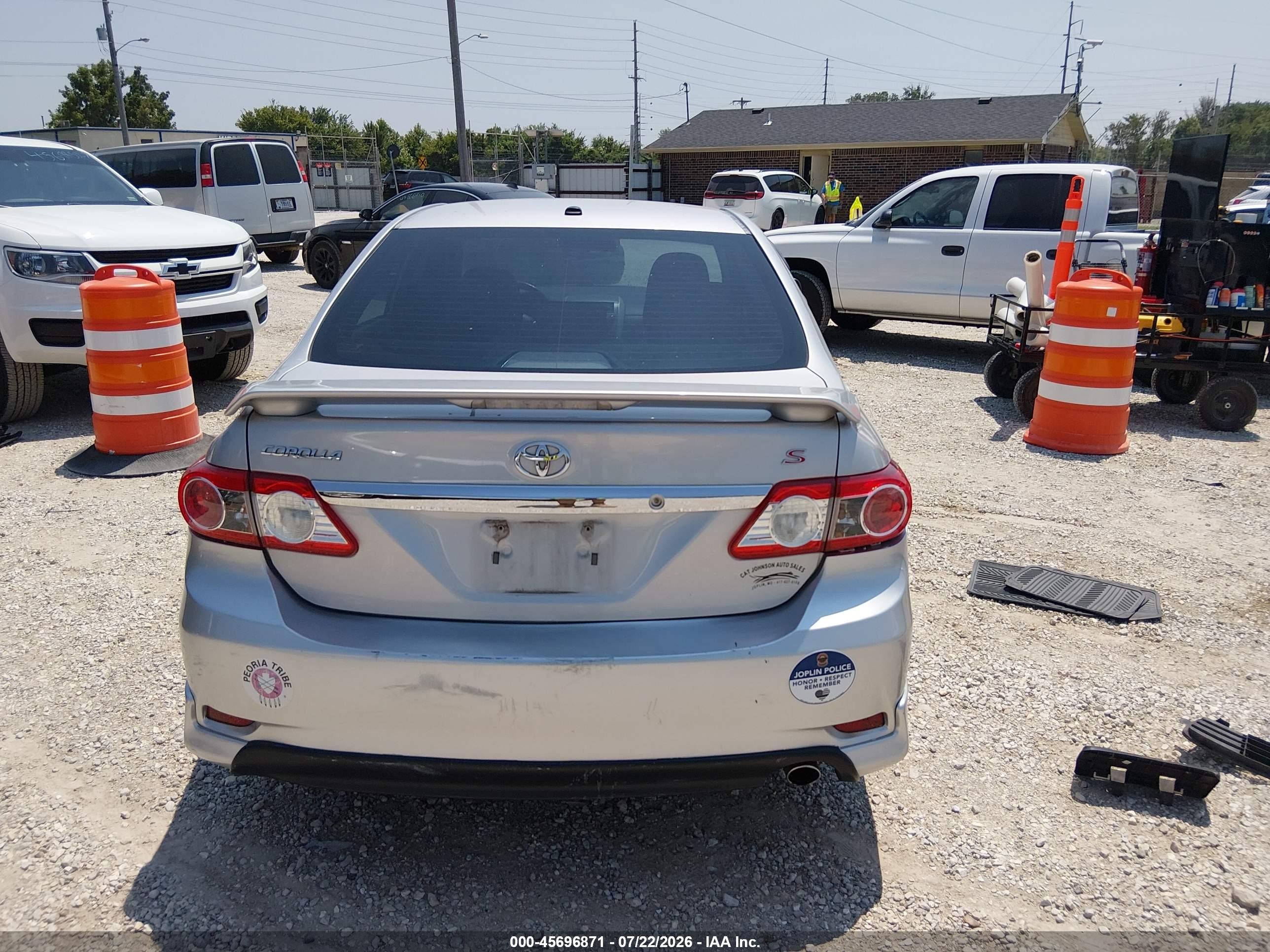 2011 Toyota Corolla S Silver vin: 2T1BU4EE9BC723170