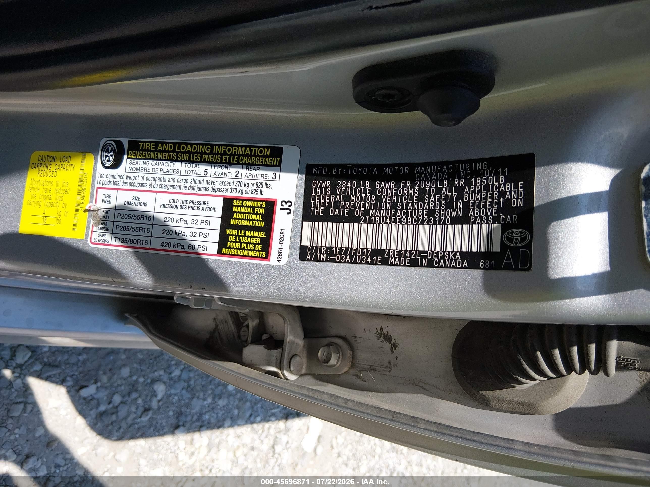 2011 Toyota Corolla S Silver vin: 2T1BU4EE9BC723170