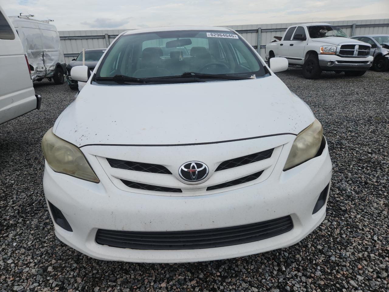 2011 Toyota Corolla Le White vin: 2T1BU4EE9BC726764