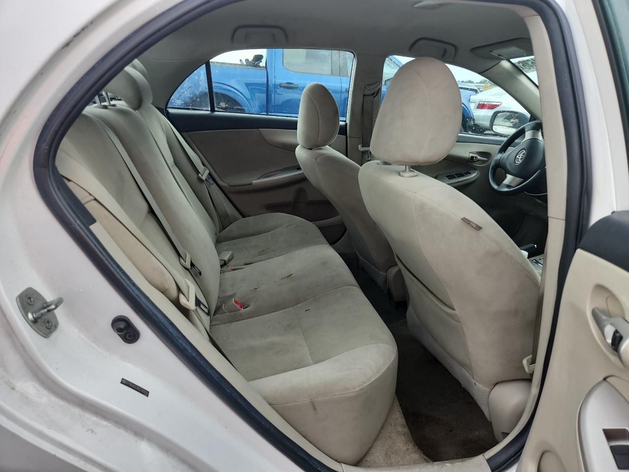 2011 Toyota Corolla Le White vin: 2T1BU4EE9BC726764