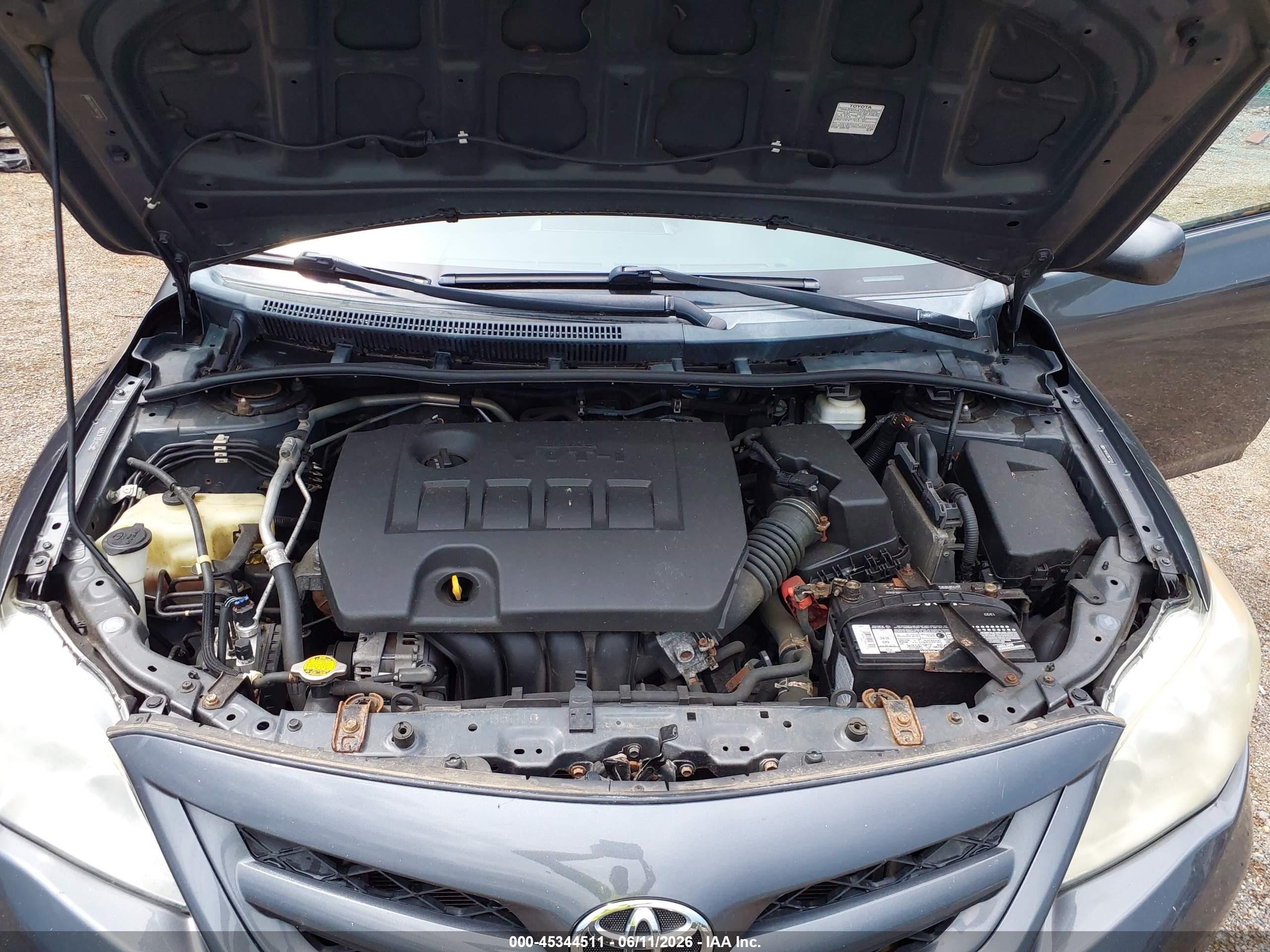2011 Toyota Corolla Le Gray vin: 2T1BU4EE9BC727414