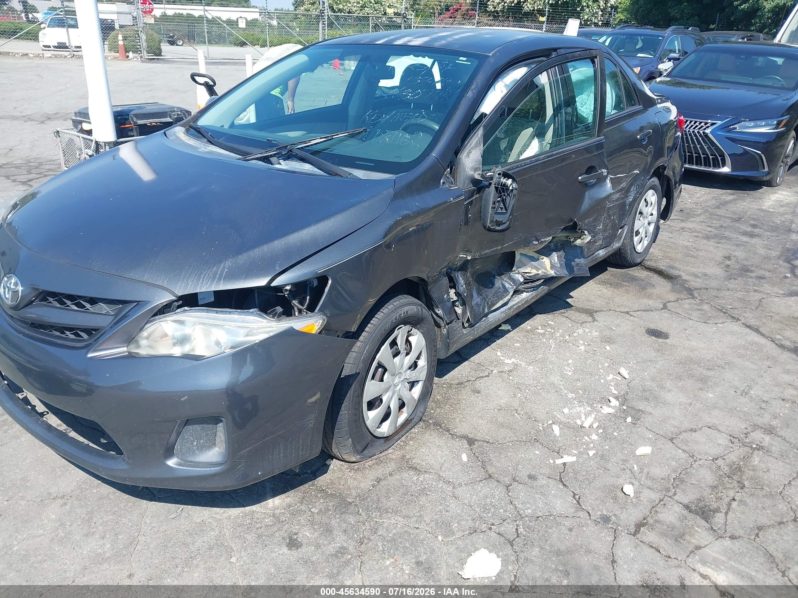 2011 Toyota Corolla Le Gray vin: 2T1BU4EE9BC730748