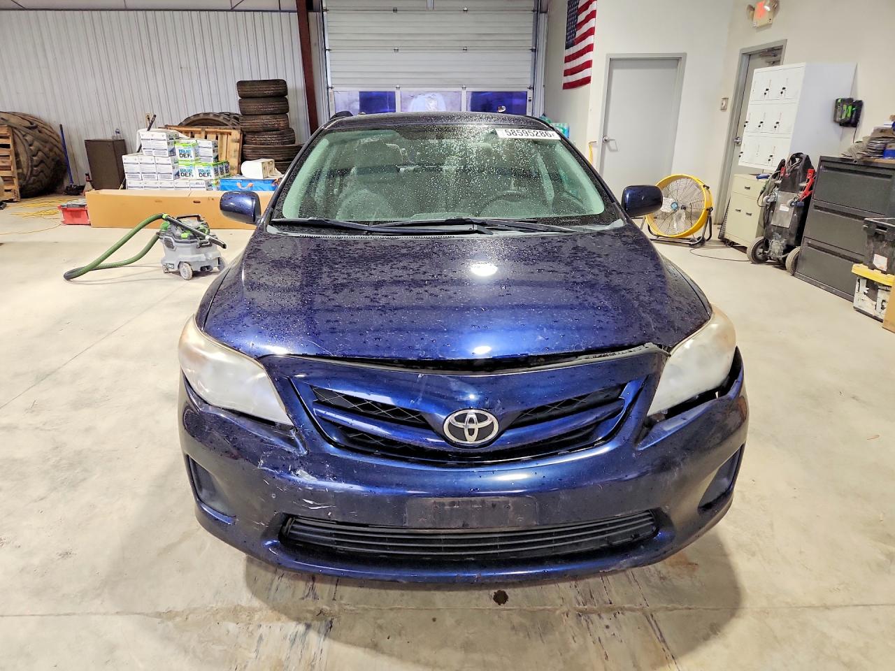 2011 Toyota Corolla Le Blue vin: 2T1BU4EE9BC734573
