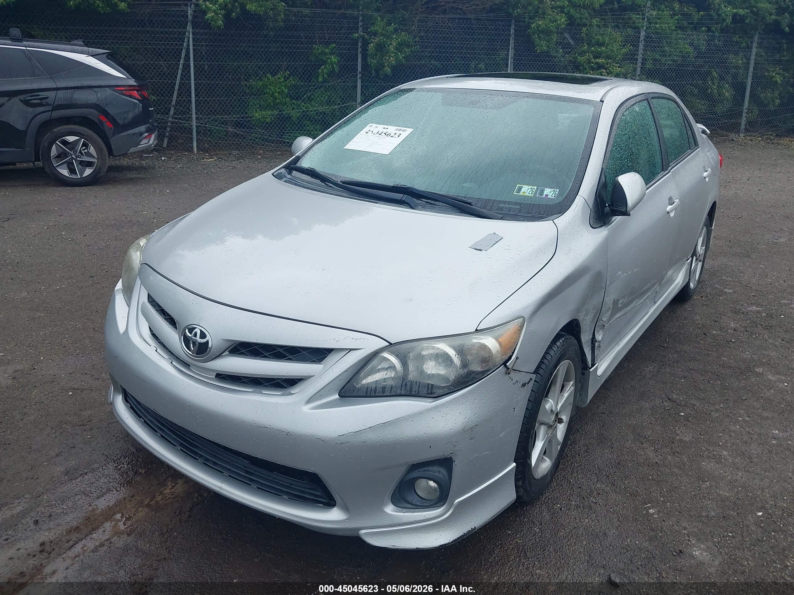 2011 Toyota Corolla S Silver vin: 2T1BU4EE9BC740115