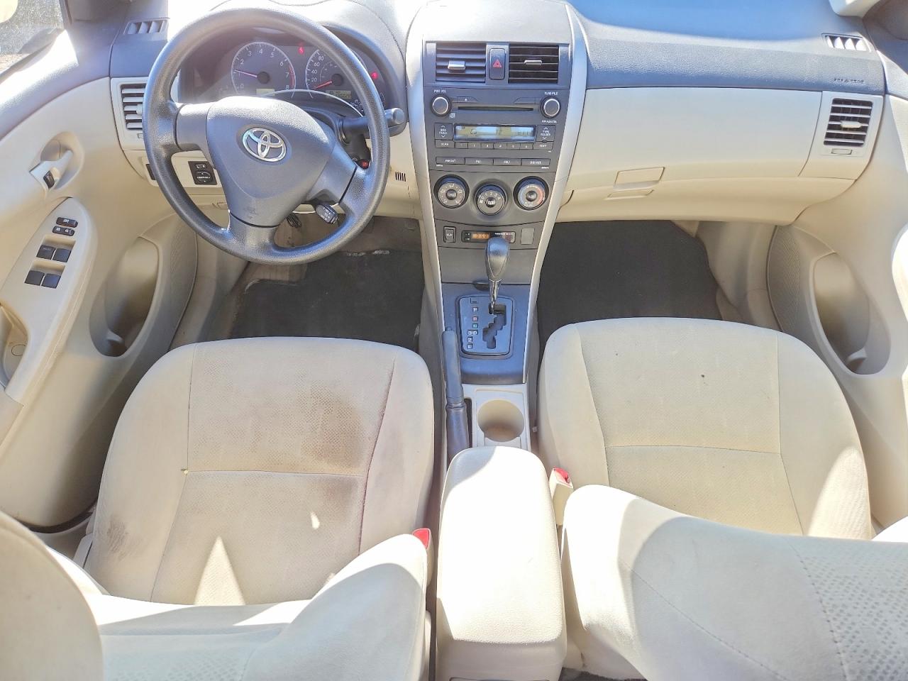 2011 Toyota Corolla Base Gold vin: 2T1BU4EE9BC740521