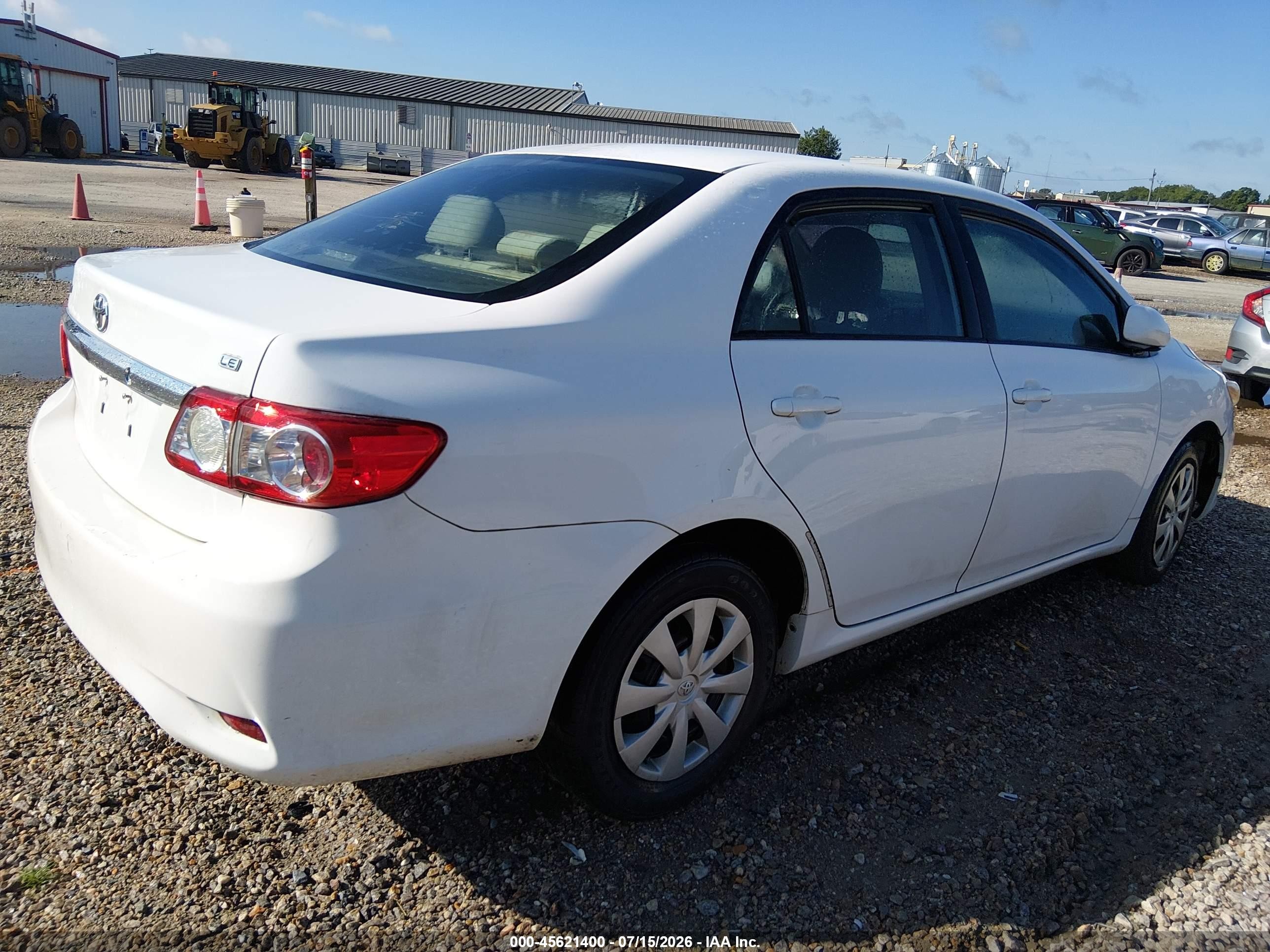 2011 Toyota Corolla Le White vin: 2T1BU4EE9BC753785