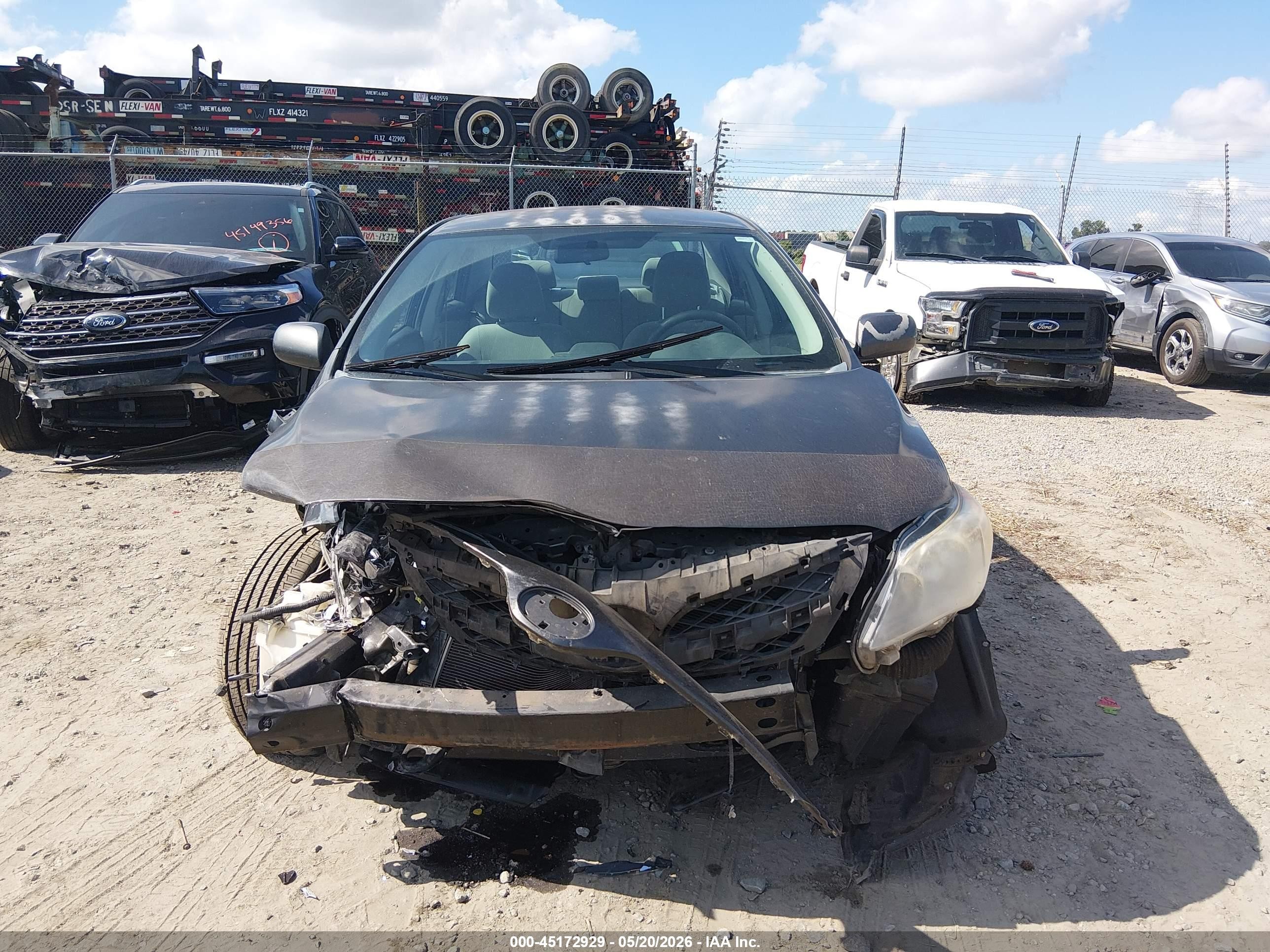 2012 Toyota Corolla Le Gray vin: 2T1BU4EE9CC780258
