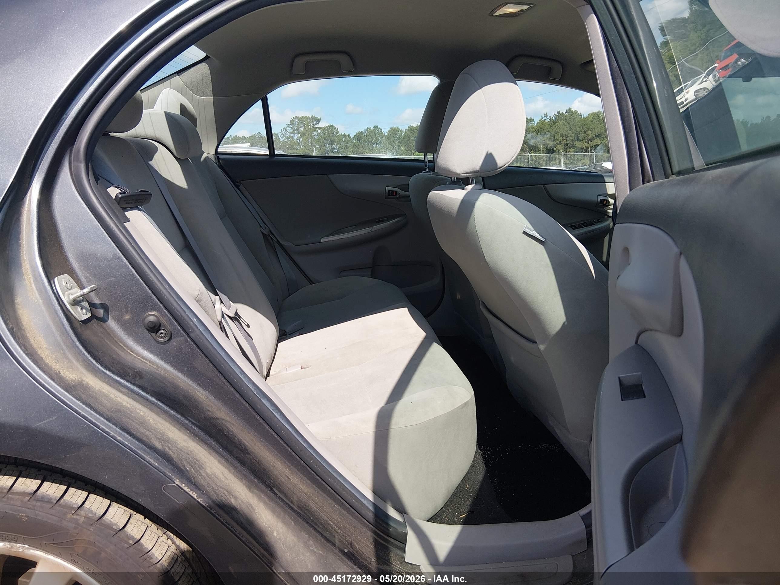 2012 Toyota Corolla Le Gray vin: 2T1BU4EE9CC780258