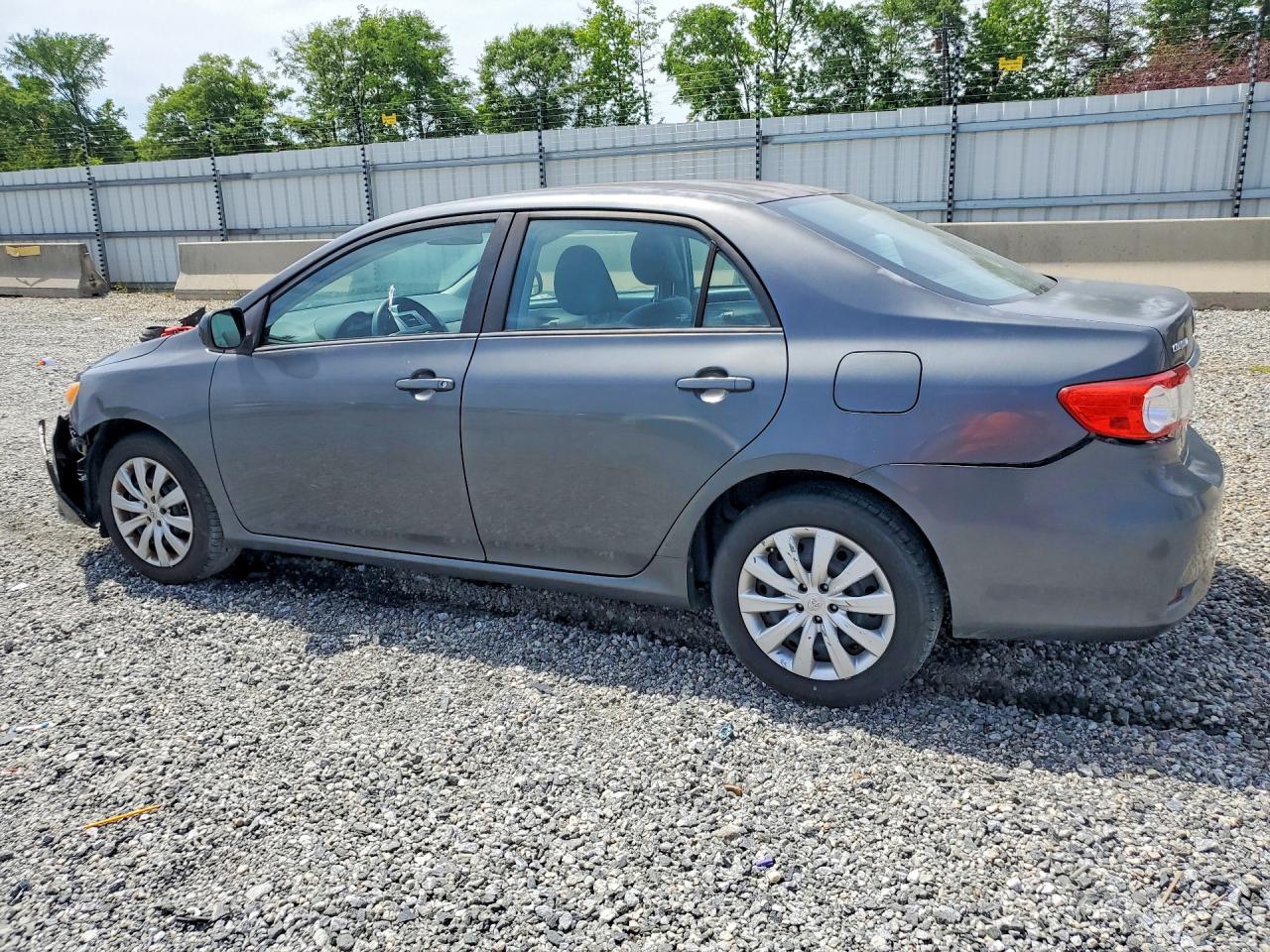 2012 Toyota Corolla Le Gray vin: 2T1BU4EE9CC796752