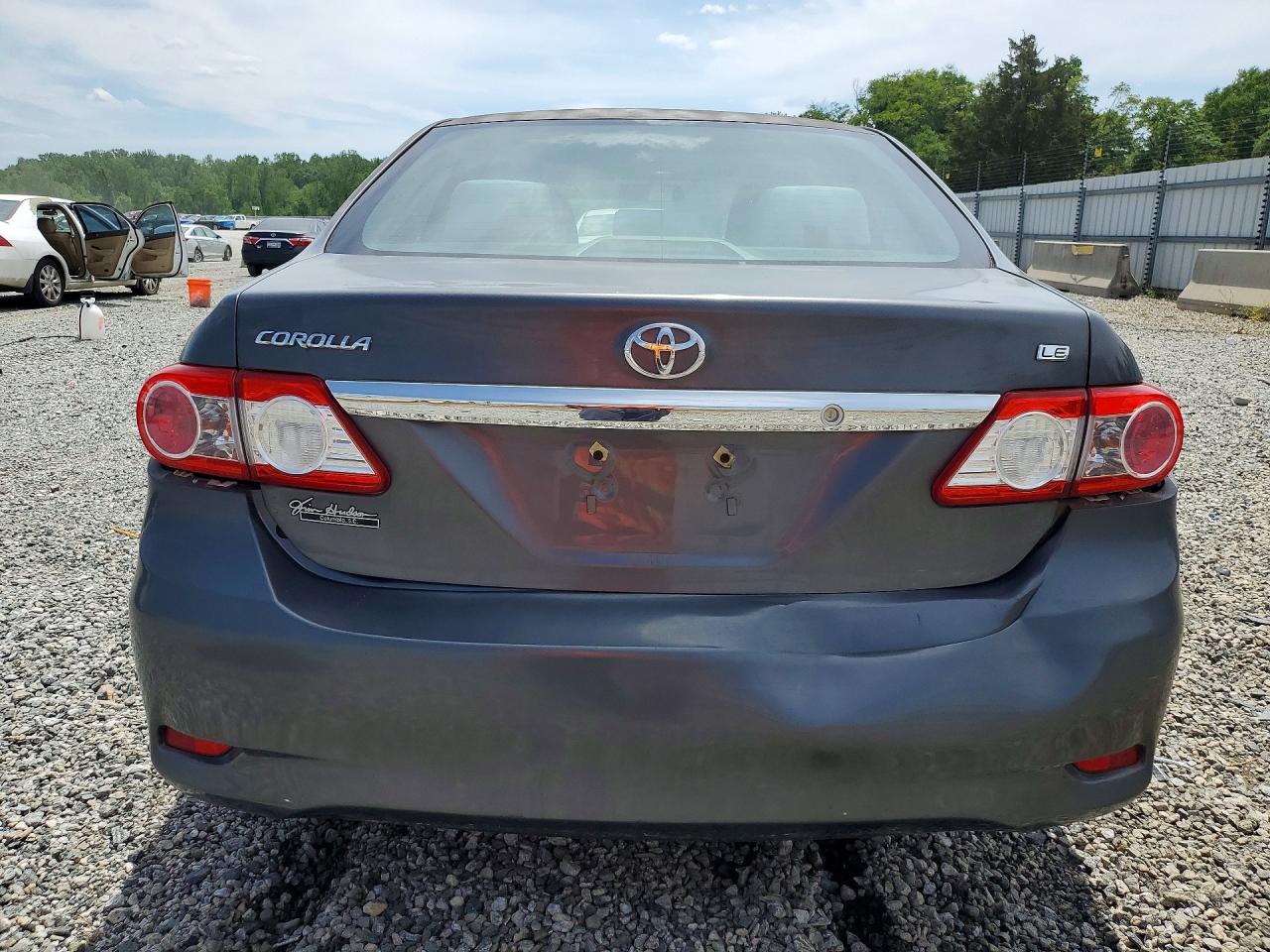 2012 Toyota Corolla Le Gray vin: 2T1BU4EE9CC796752