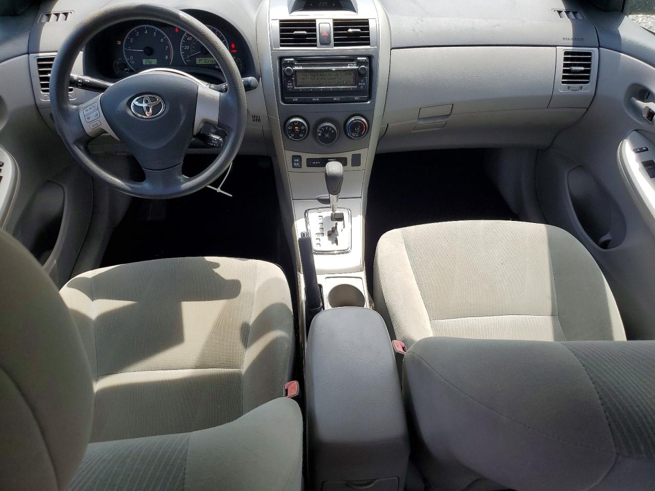 2012 Toyota Corolla Le Gray vin: 2T1BU4EE9CC796752