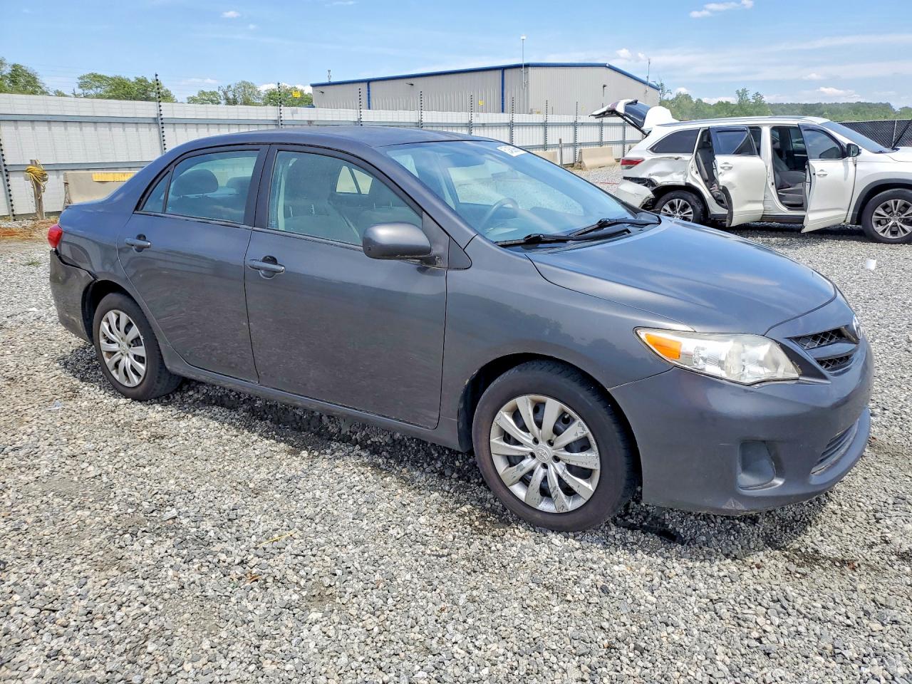 2012 Toyota Corolla Le Gray vin: 2T1BU4EE9CC796752