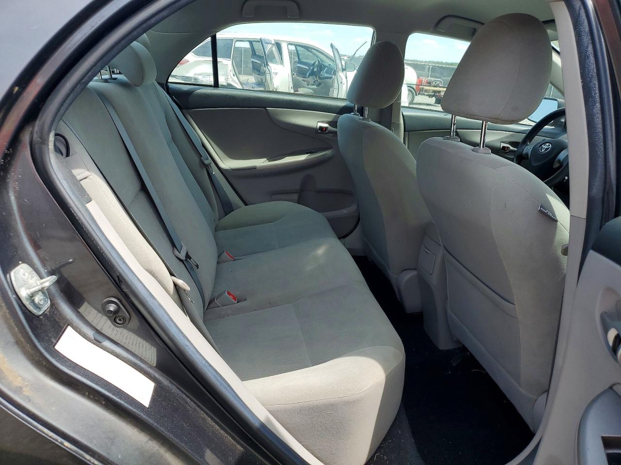 2012 Toyota Corolla Le Gray vin: 2T1BU4EE9CC796752