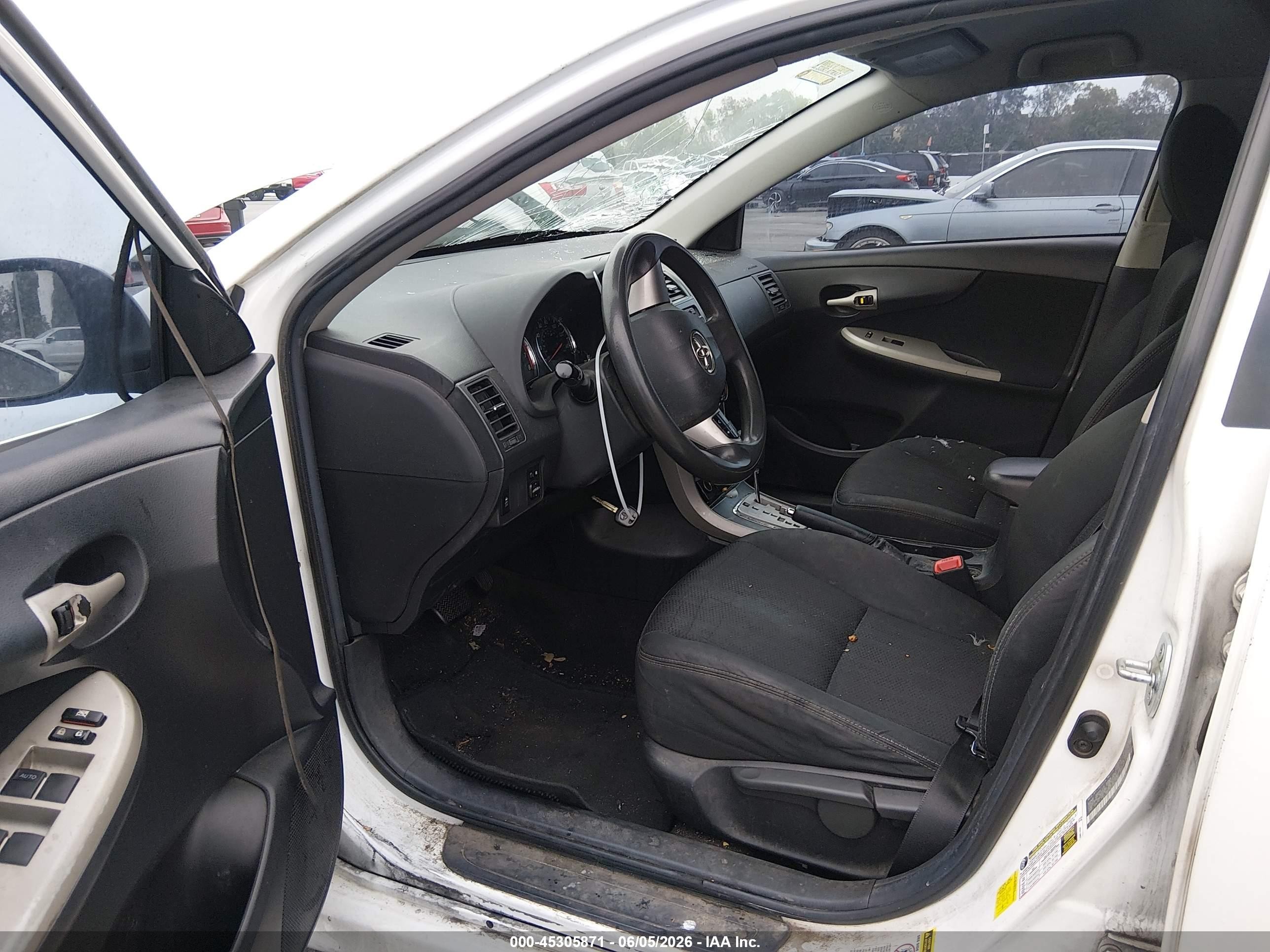 2012 Toyota Corolla S White vin: 2T1BU4EE9CC801450