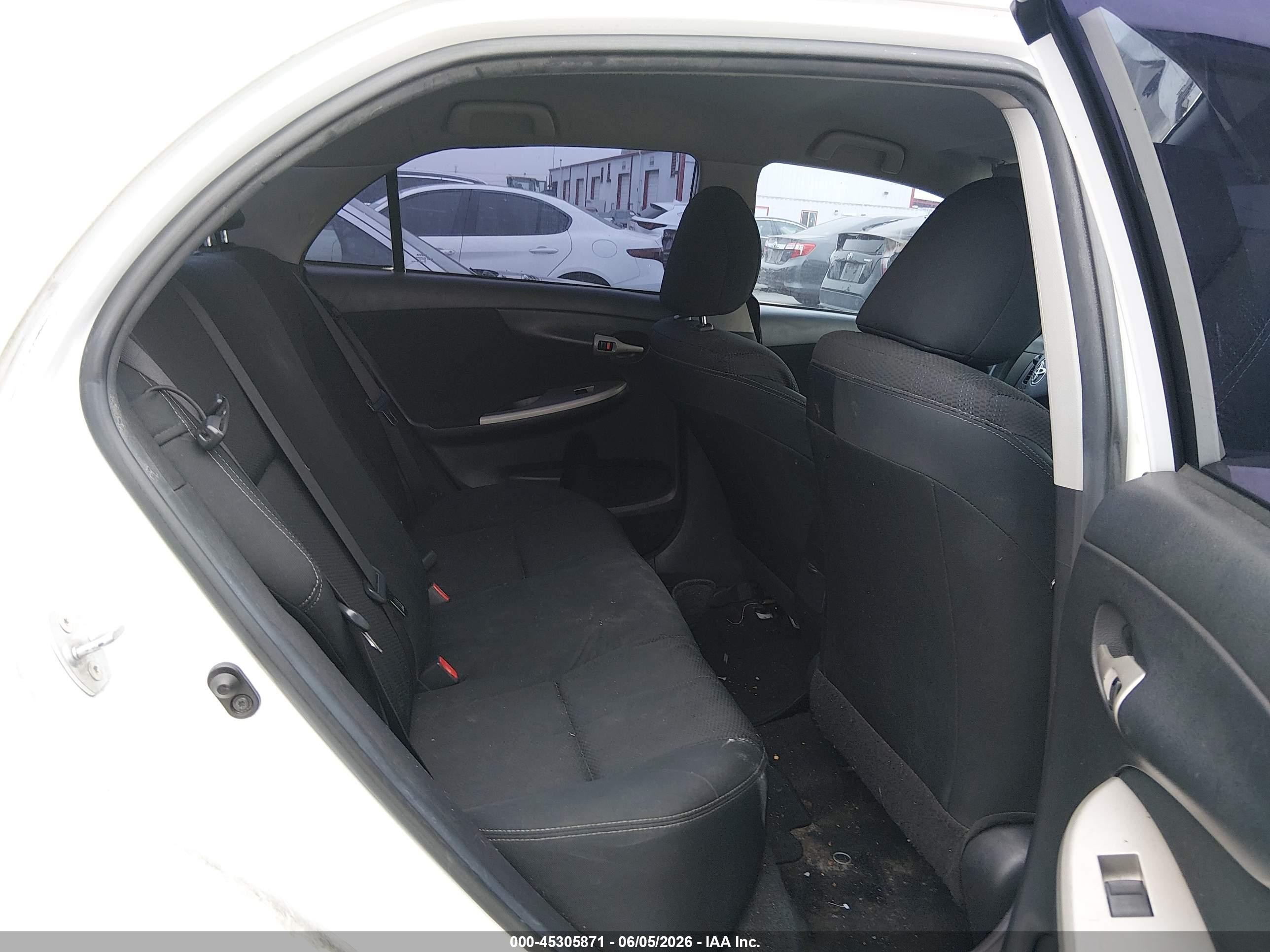 2012 Toyota Corolla S White vin: 2T1BU4EE9CC801450