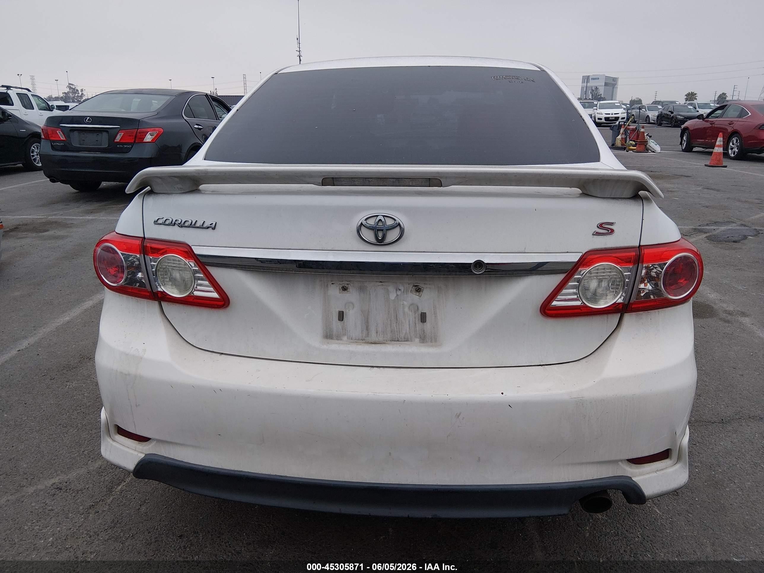 2012 Toyota Corolla S White vin: 2T1BU4EE9CC801450