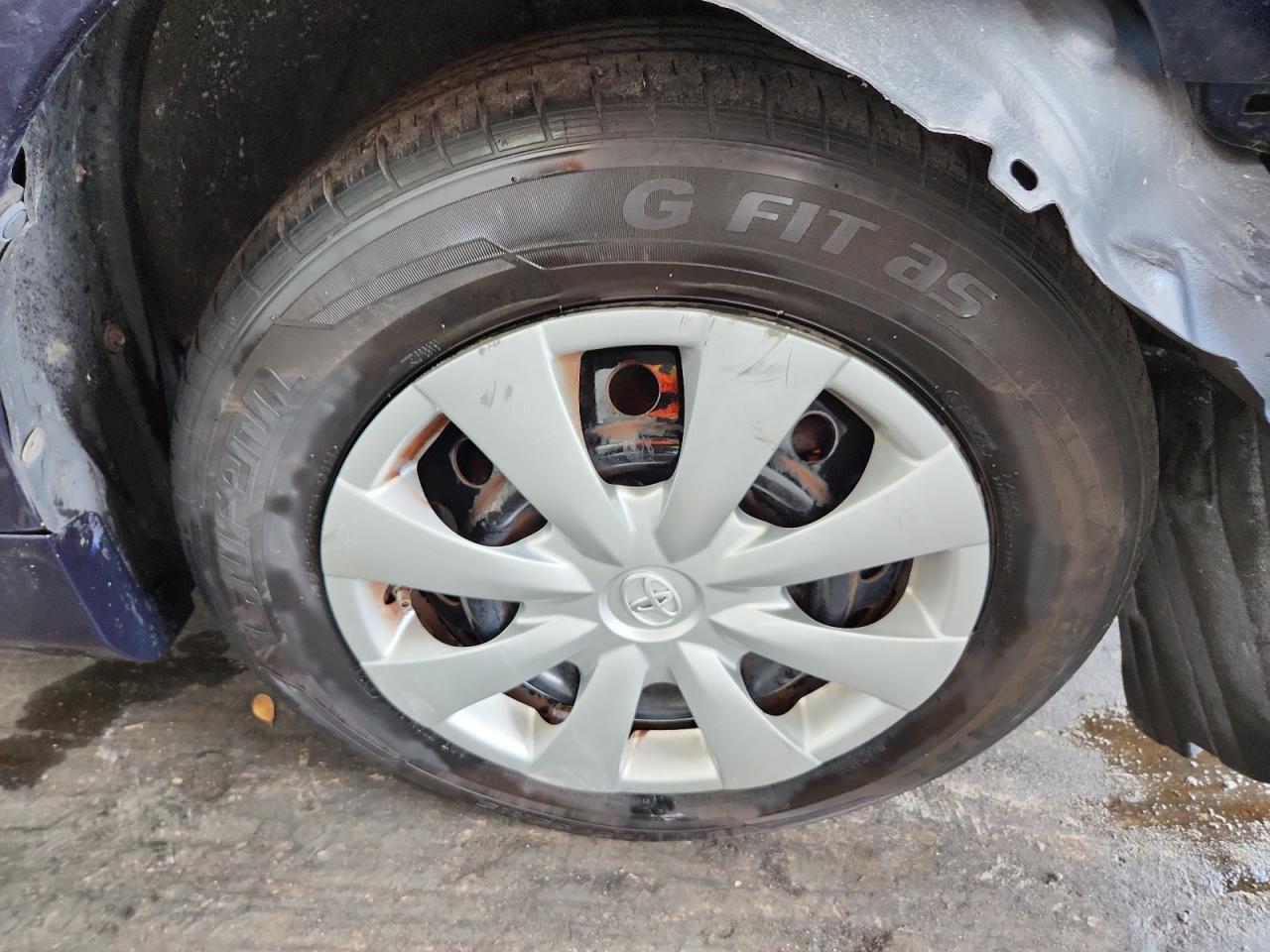 2012 Toyota Corolla L Синий vin: 2T1BU4EE9CC830303 Damage: Right Front Tire, Worn, Replacement Required