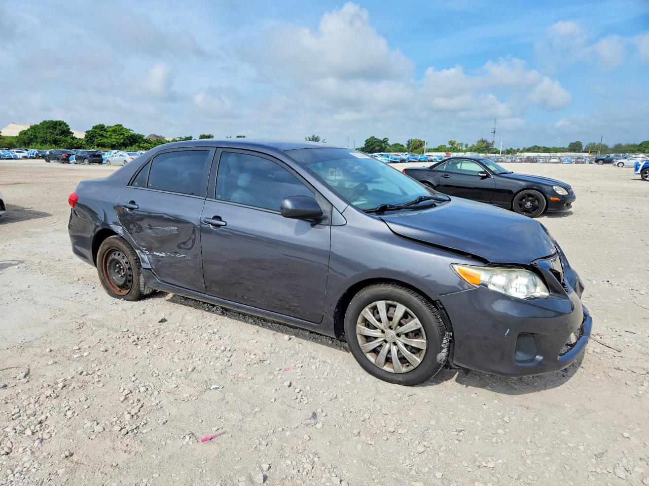2012 Toyota Corolla Le Charcoal vin: 2T1BU4EE9CC837347