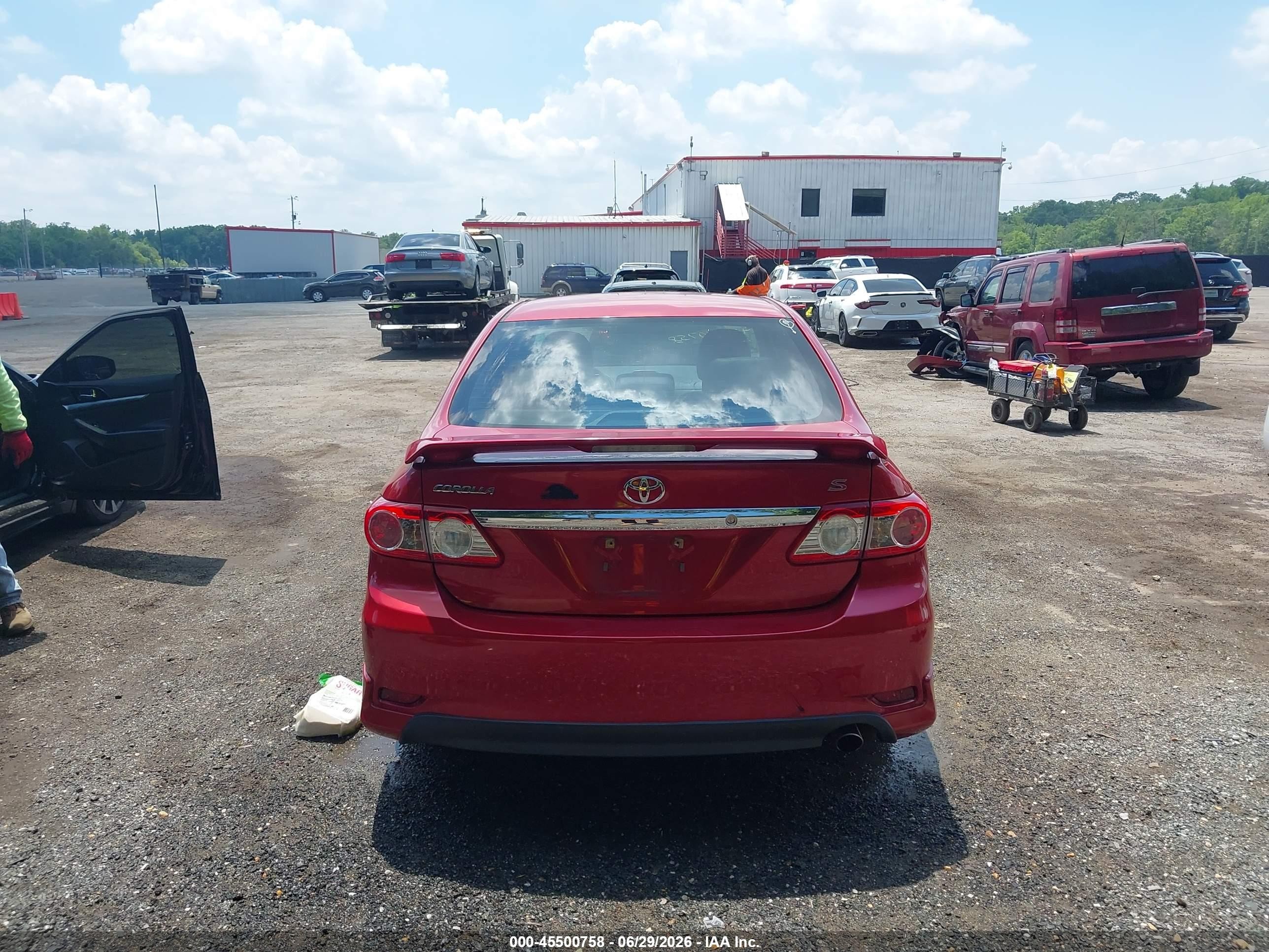 2012 Toyota Corolla S Red vin: 2T1BU4EE9CC854553