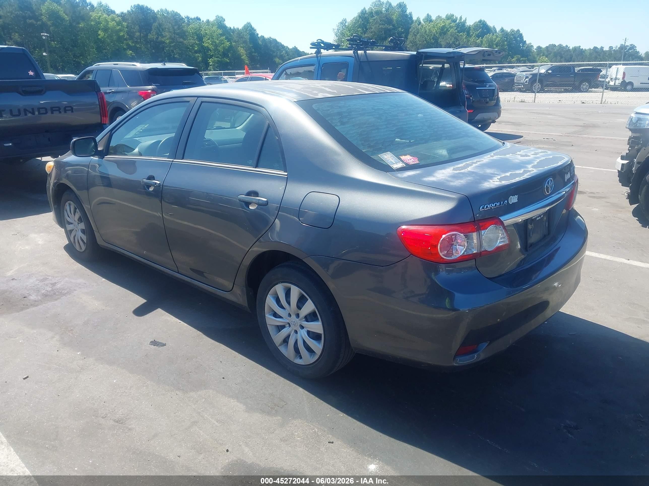 2012 Toyota Corolla Le Gray vin: 2T1BU4EE9CC870641
