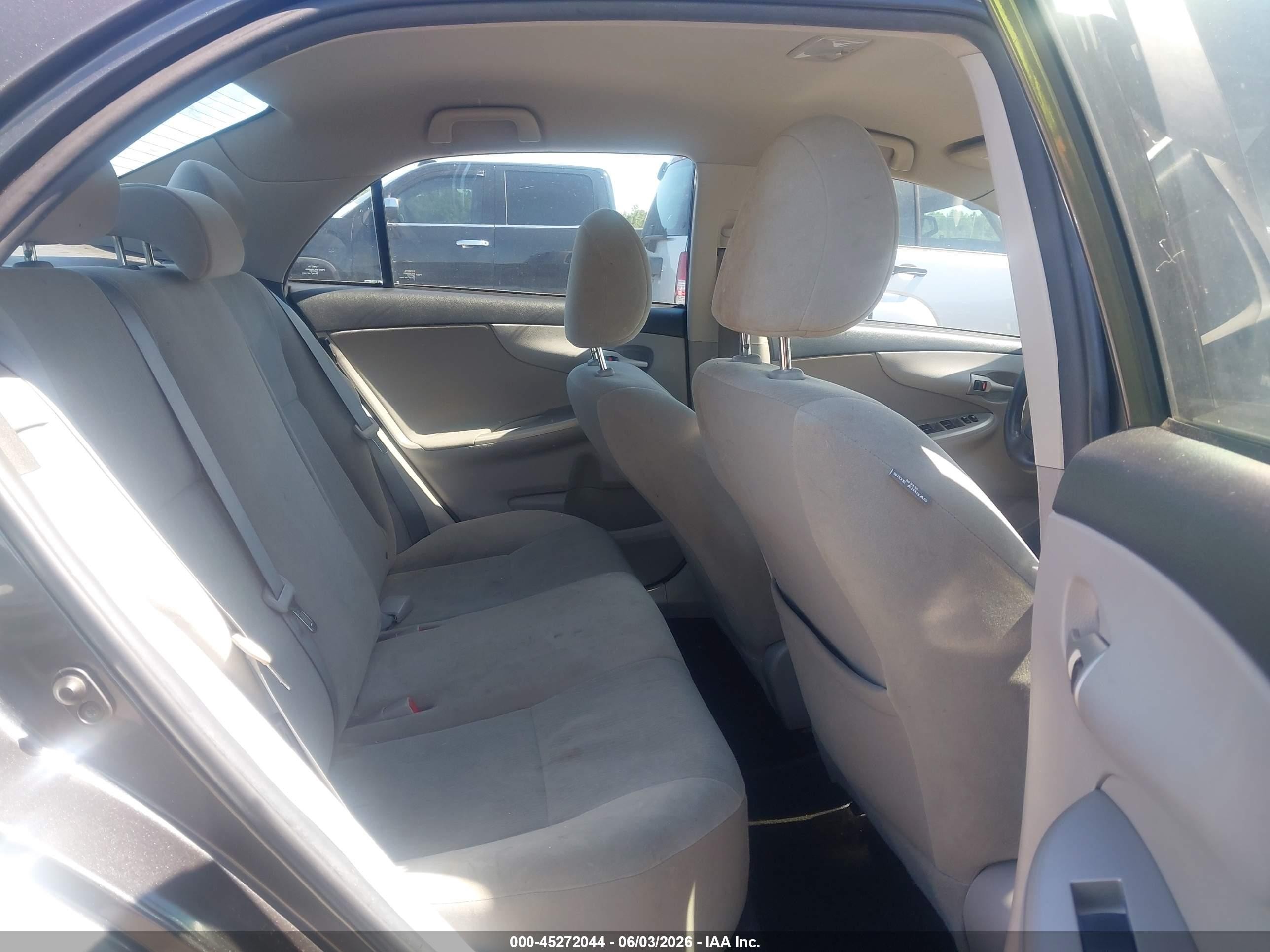 2012 Toyota Corolla Le Gray vin: 2T1BU4EE9CC870641