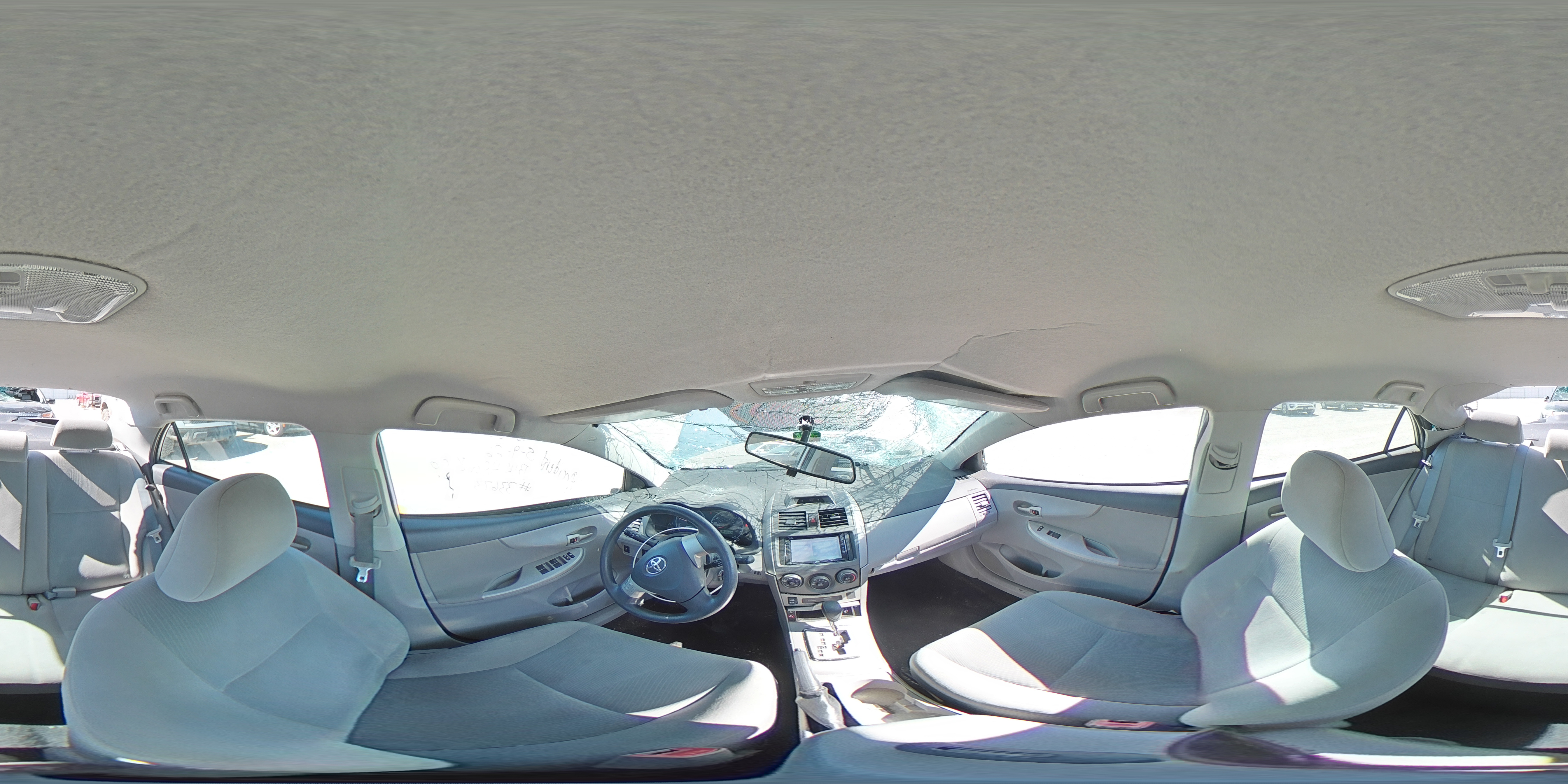 2012 Toyota Corolla Le Silver vin: 2T1BU4EE9CC874060