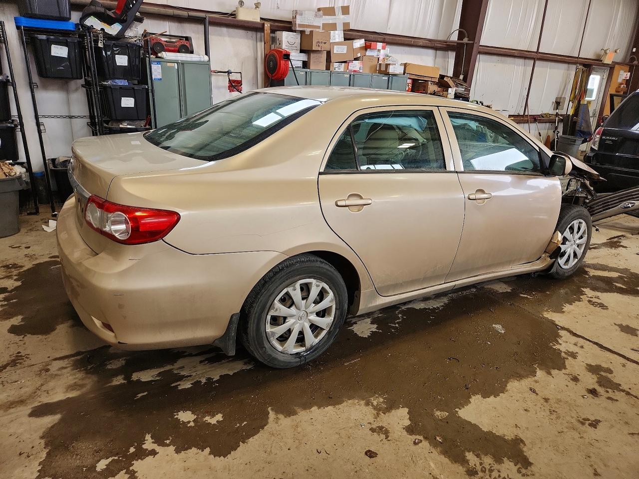 2012 Toyota Corolla L Gold vin: 2T1BU4EE9CC876083