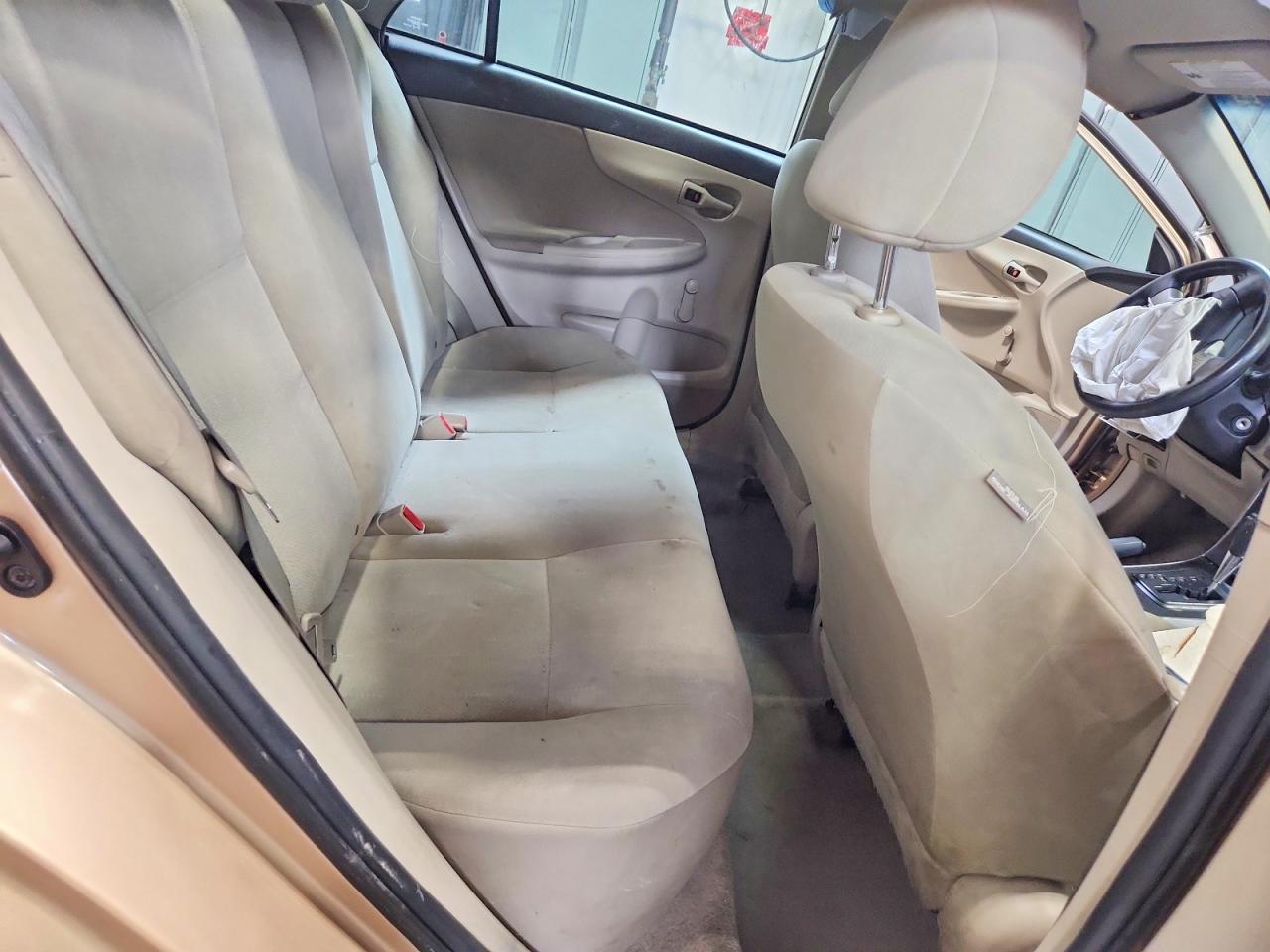 2012 Toyota Corolla L Gold vin: 2T1BU4EE9CC876083