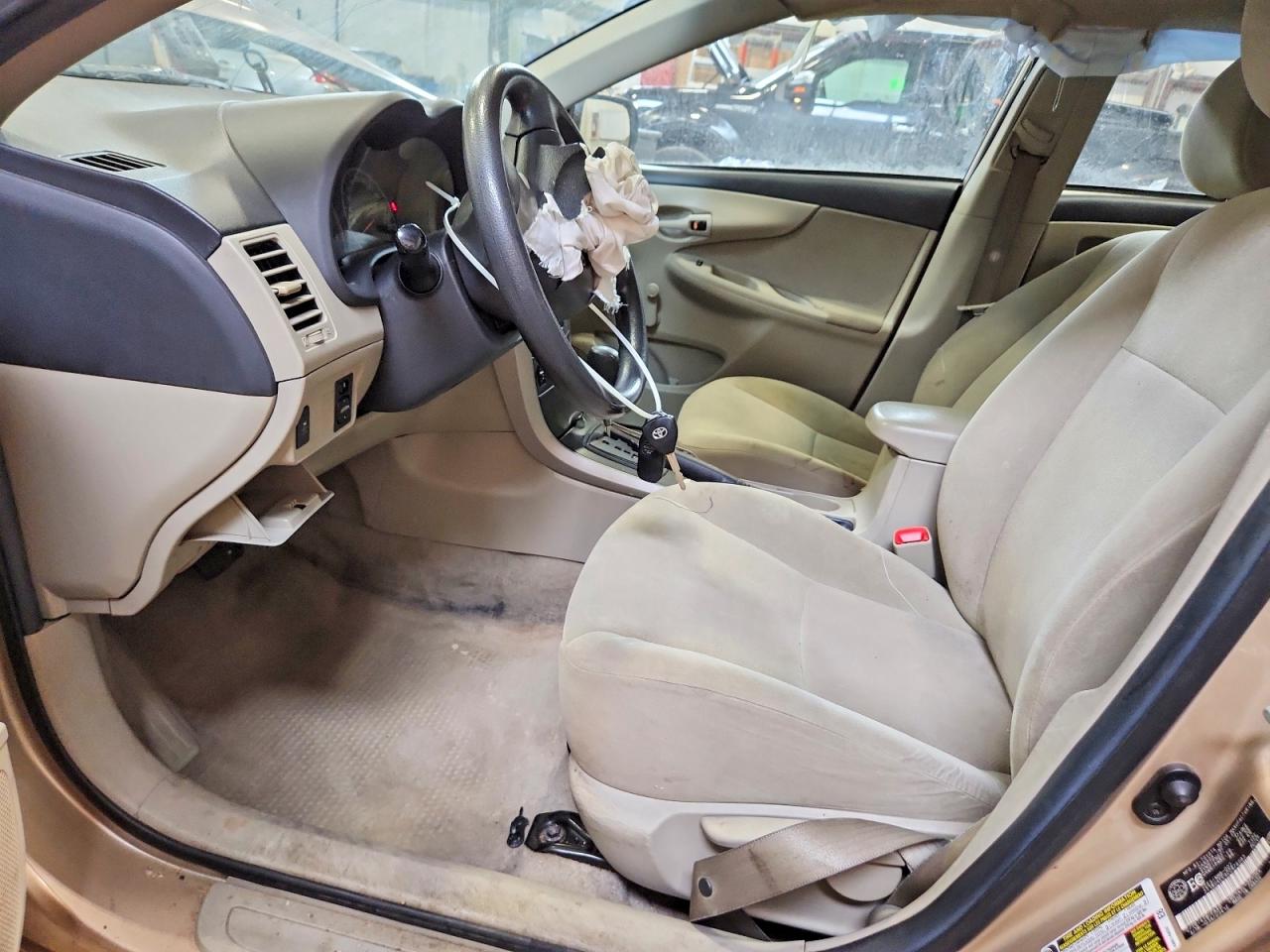 2012 Toyota Corolla L Gold vin: 2T1BU4EE9CC876083
